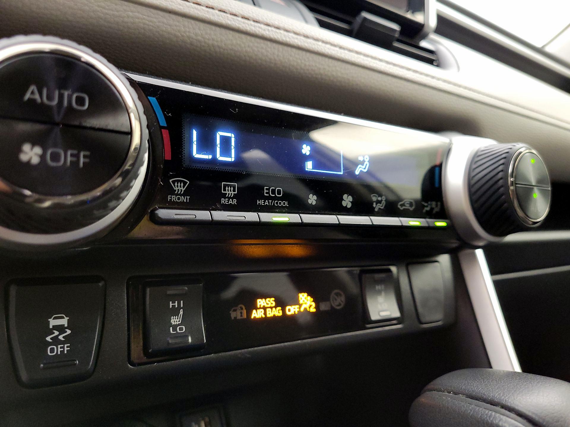 Thumbnail: 2023 Toyota RAV4 - 16