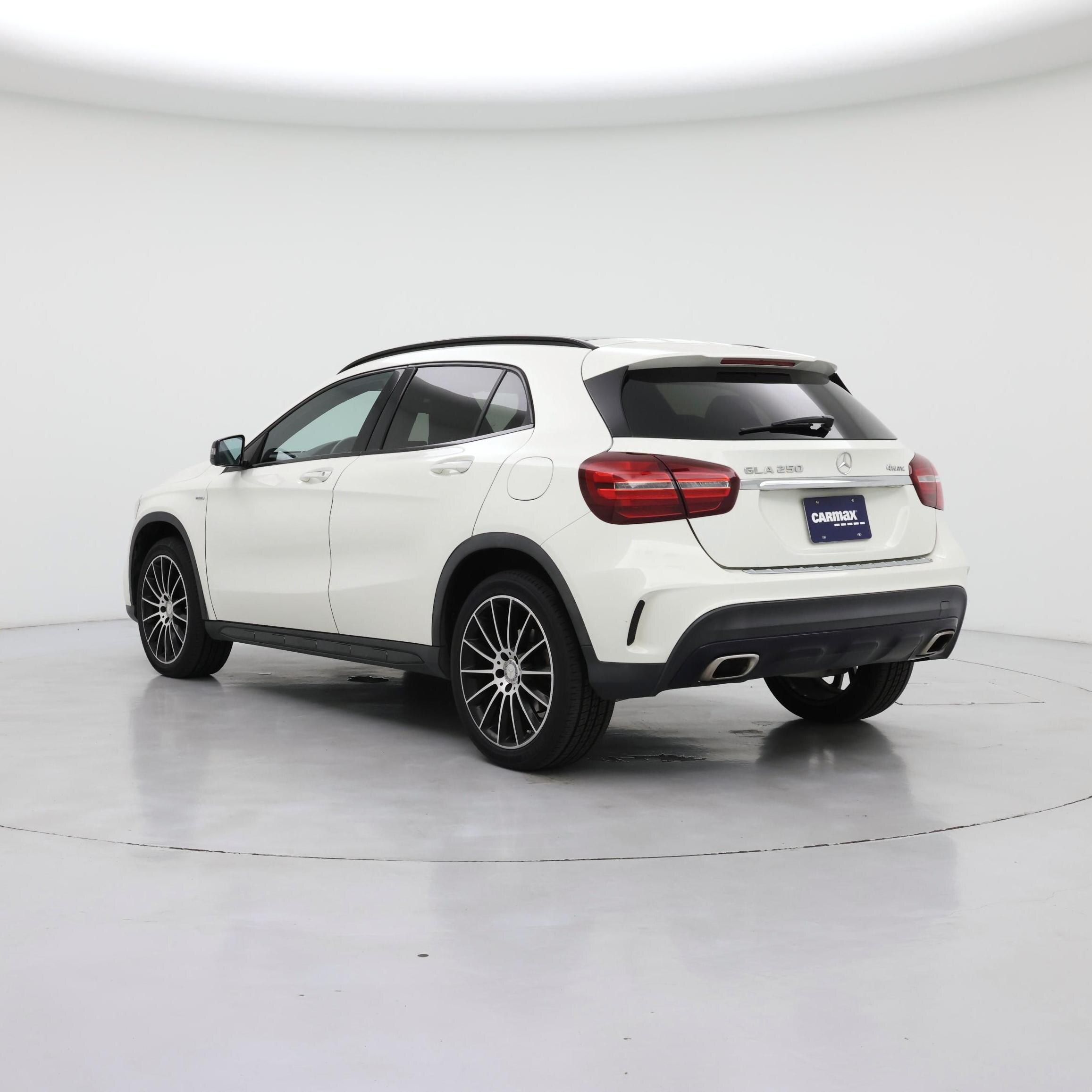 Thumbnail: 2018 Mercedes-Benz GLA - 2