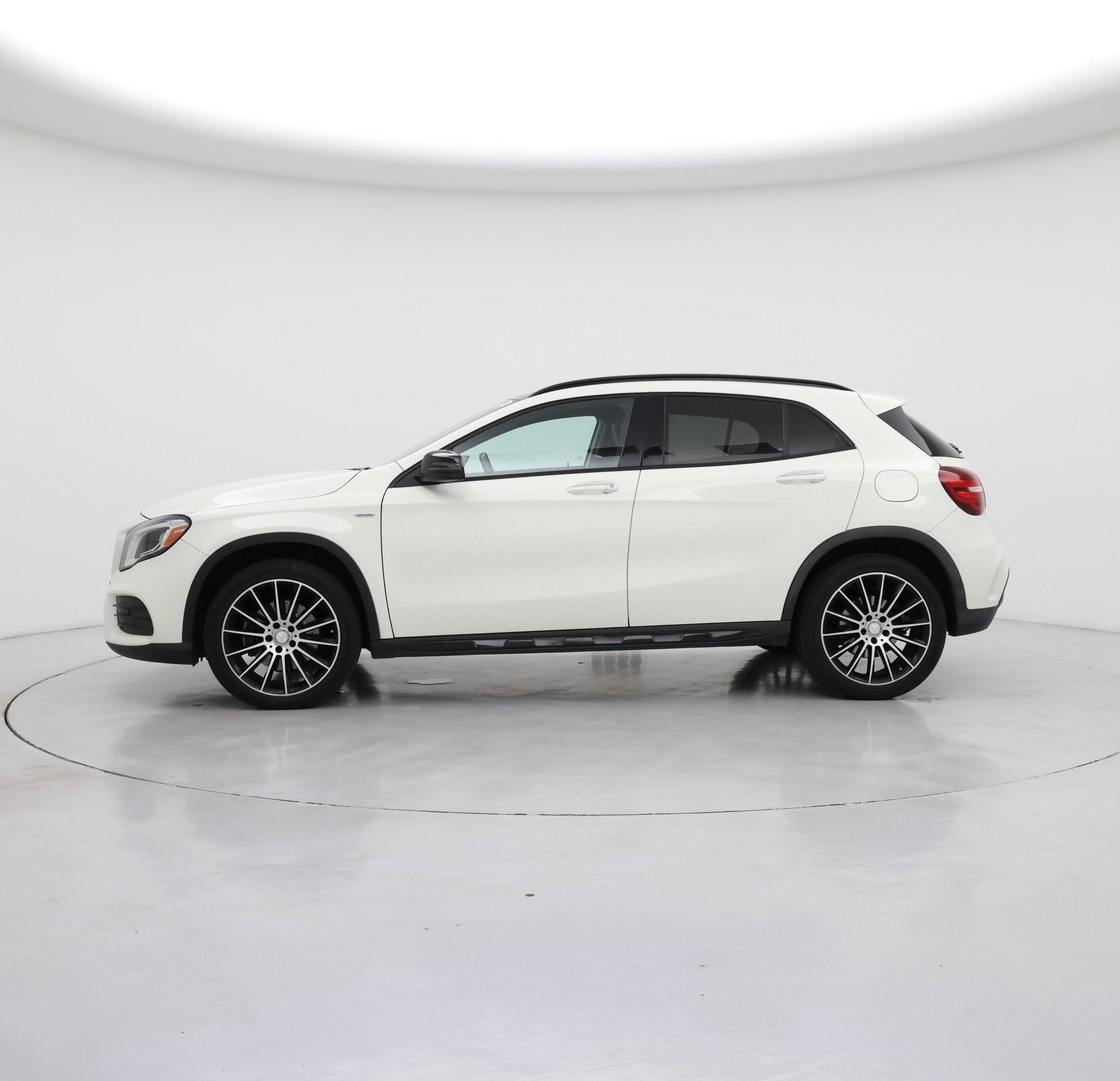 Thumbnail: 2018 Mercedes-Benz GLA - 3