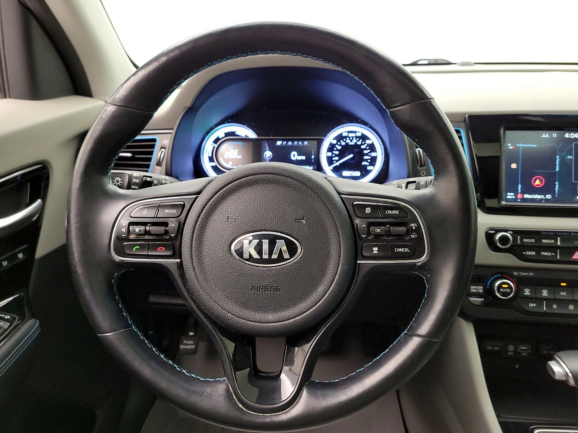 Thumbnail: 2017 Kia Niro - 10