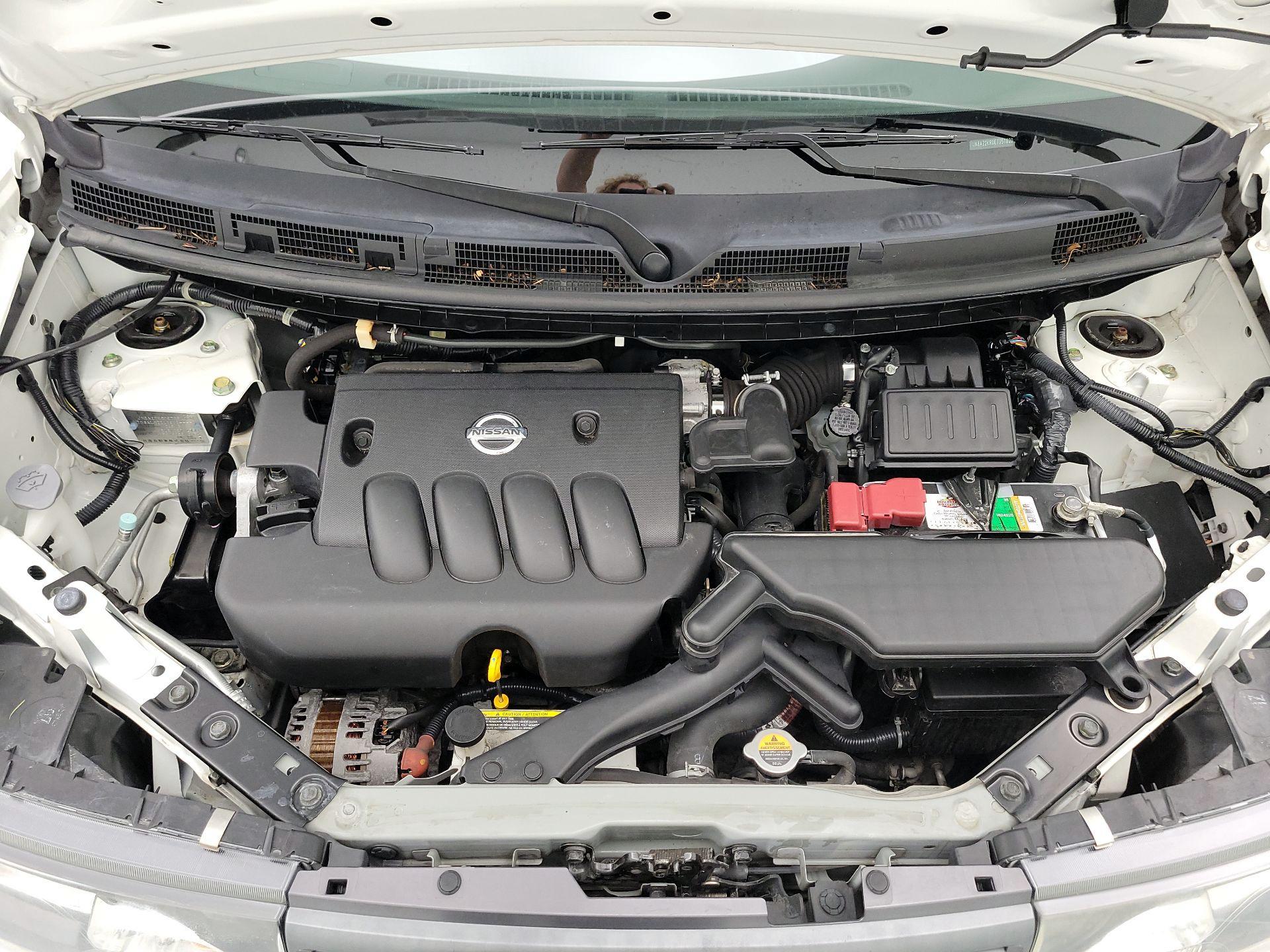 Thumbnail: 2014 Nissan Cube - 20