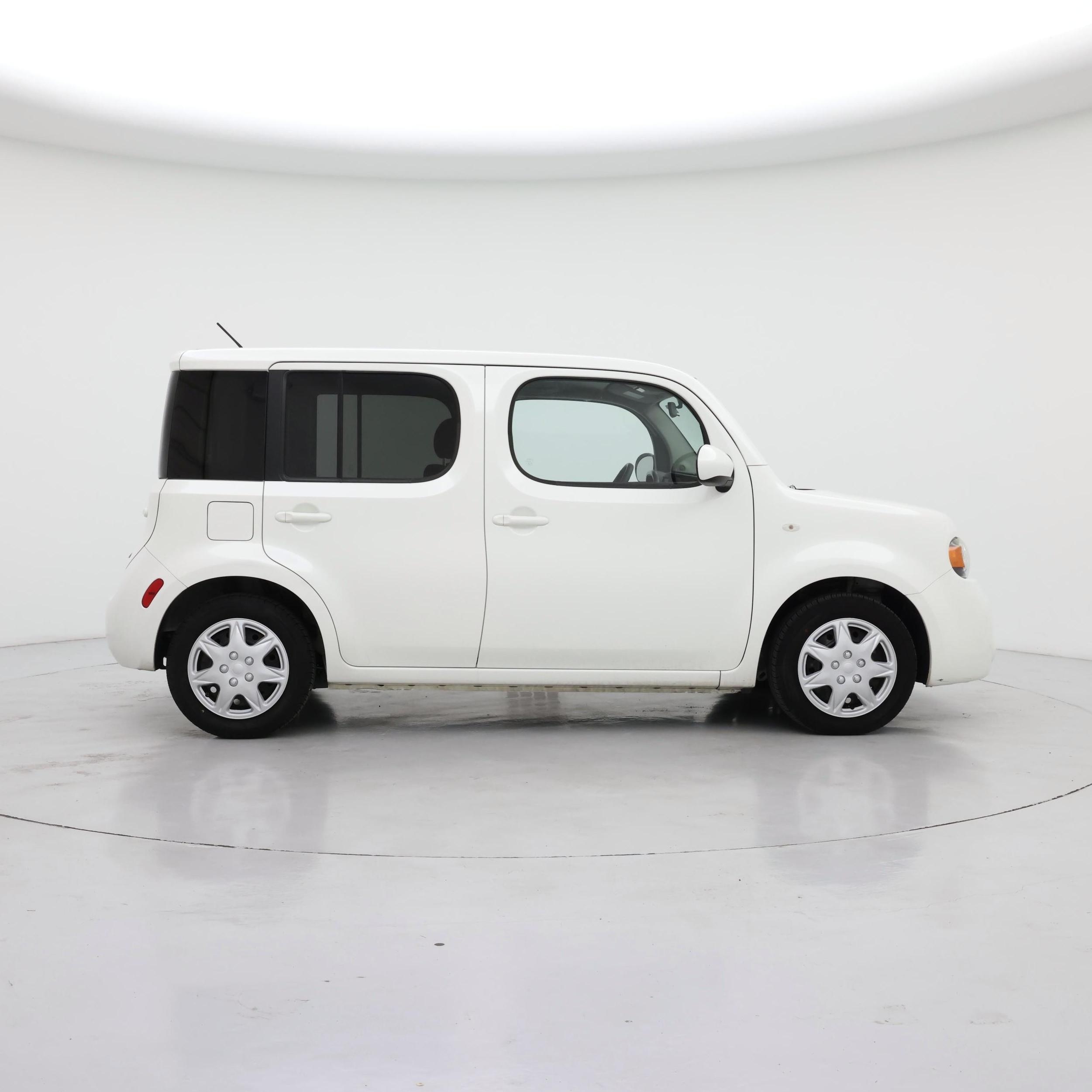 Thumbnail: 2014 Nissan Cube - 7