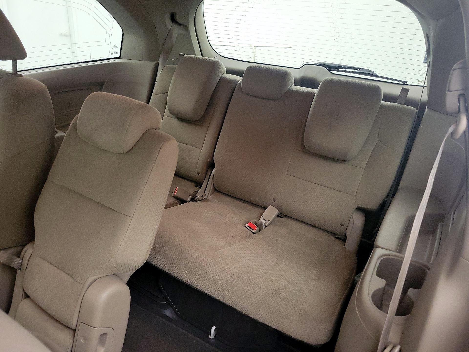 Thumbnail: 2015 Honda Odyssey - 20
