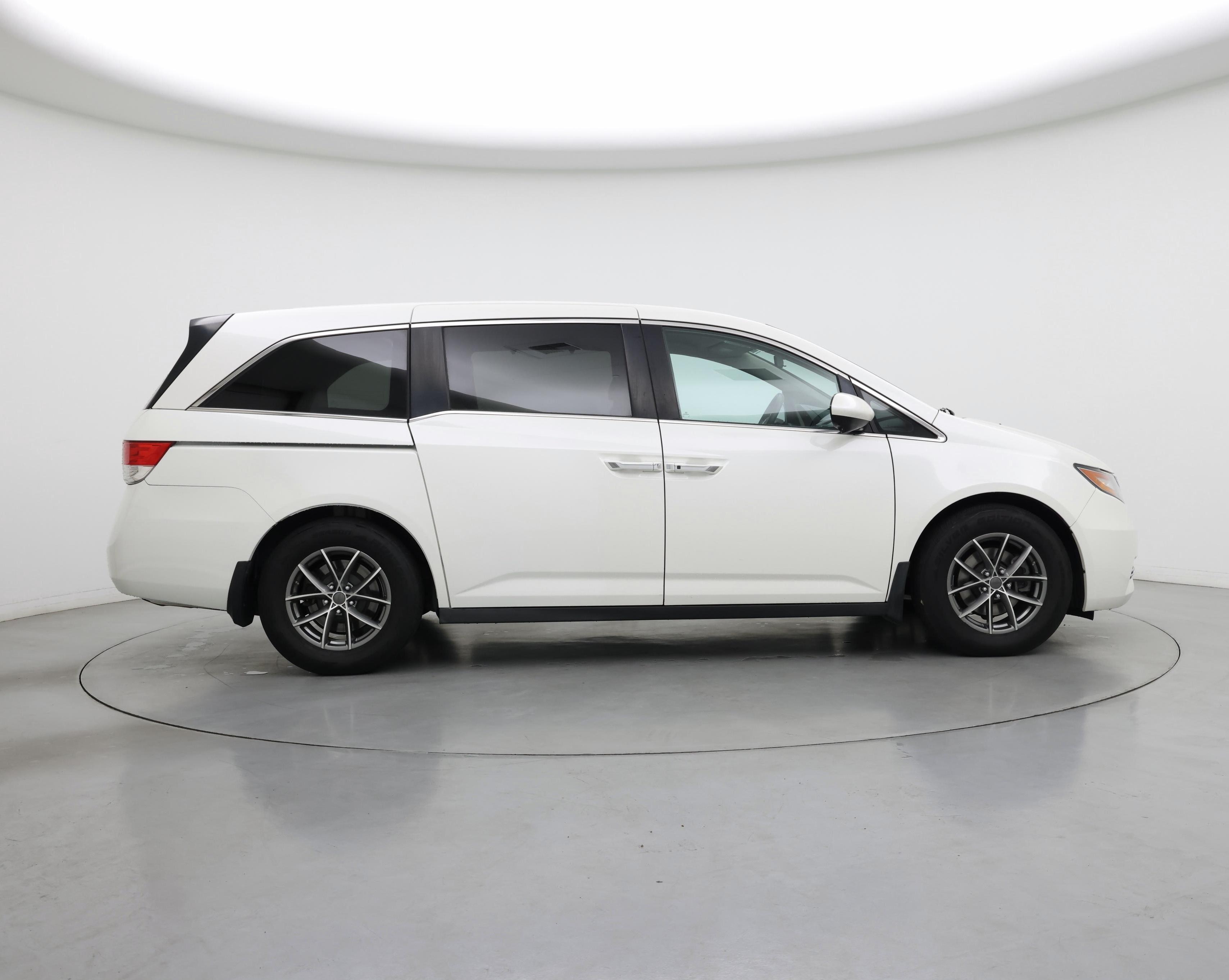 Thumbnail: 2015 Honda Odyssey - 7