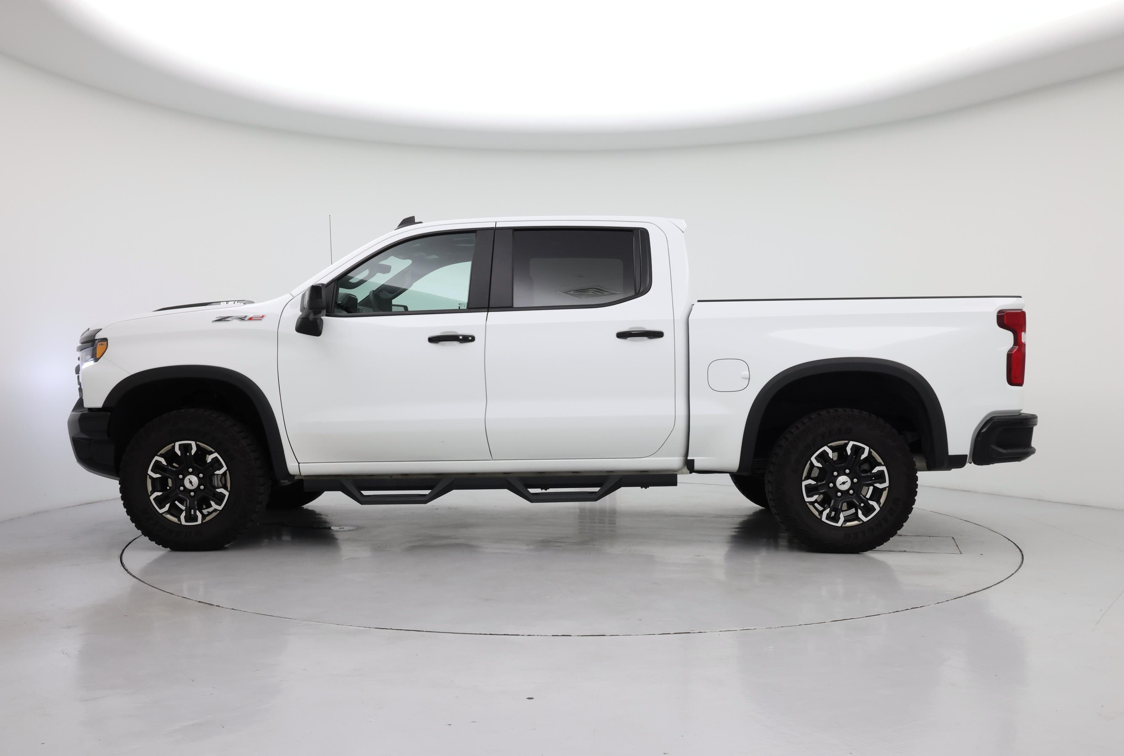 Thumbnail: 2023 Chevrolet Silverado 1500 - 3