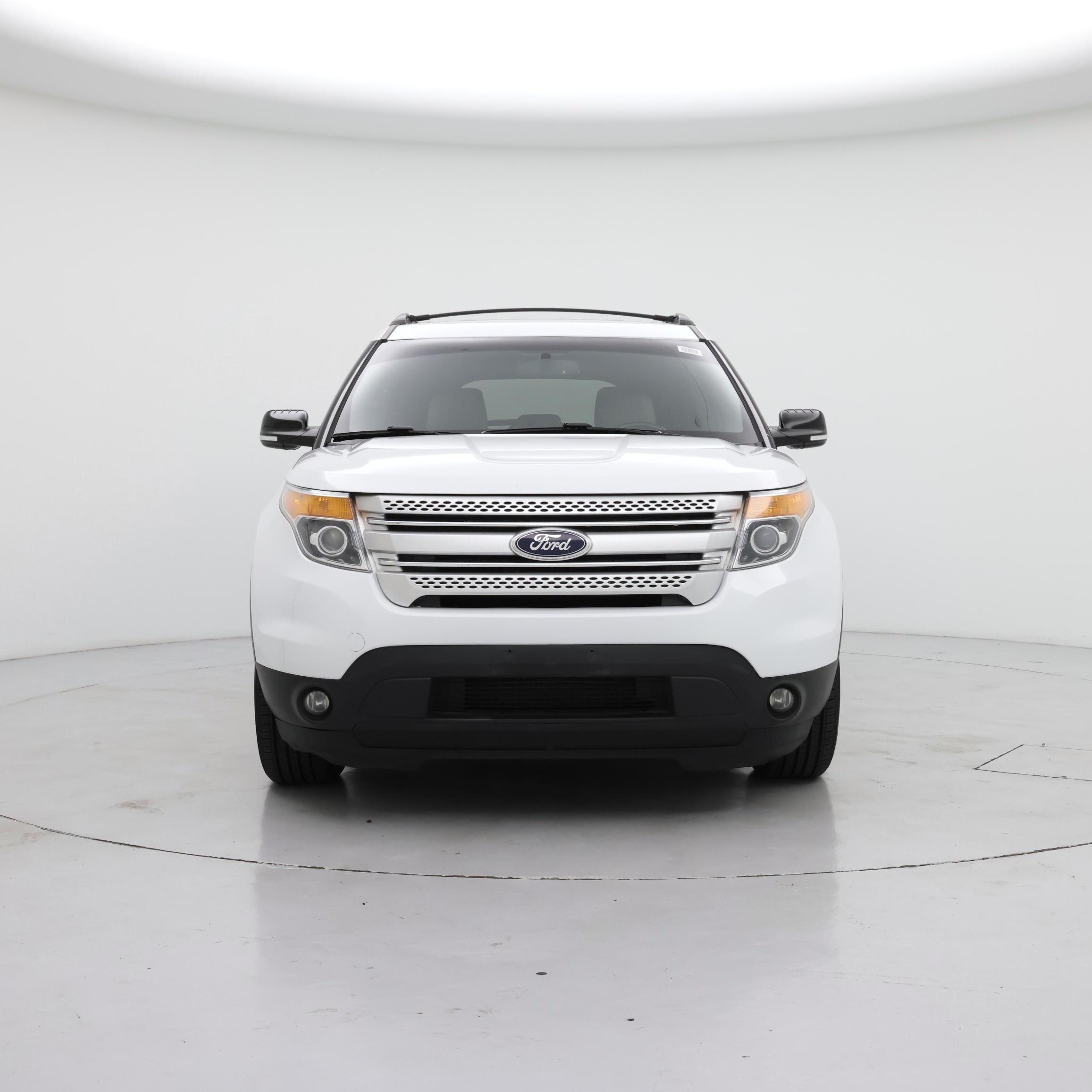Thumbnail: 2015 Ford Explorer - 5