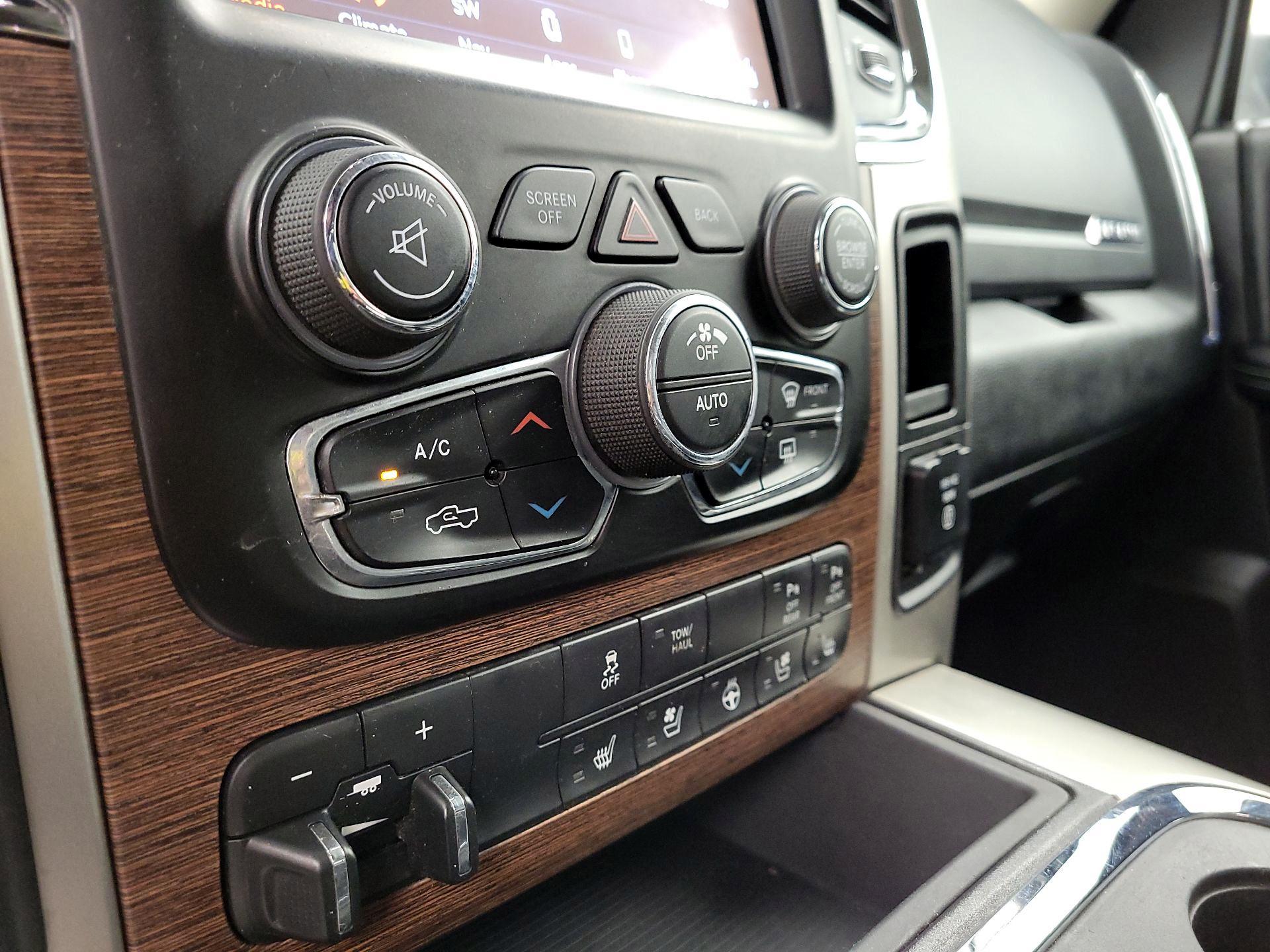 Thumbnail: 2018 RAM 3500 - 17