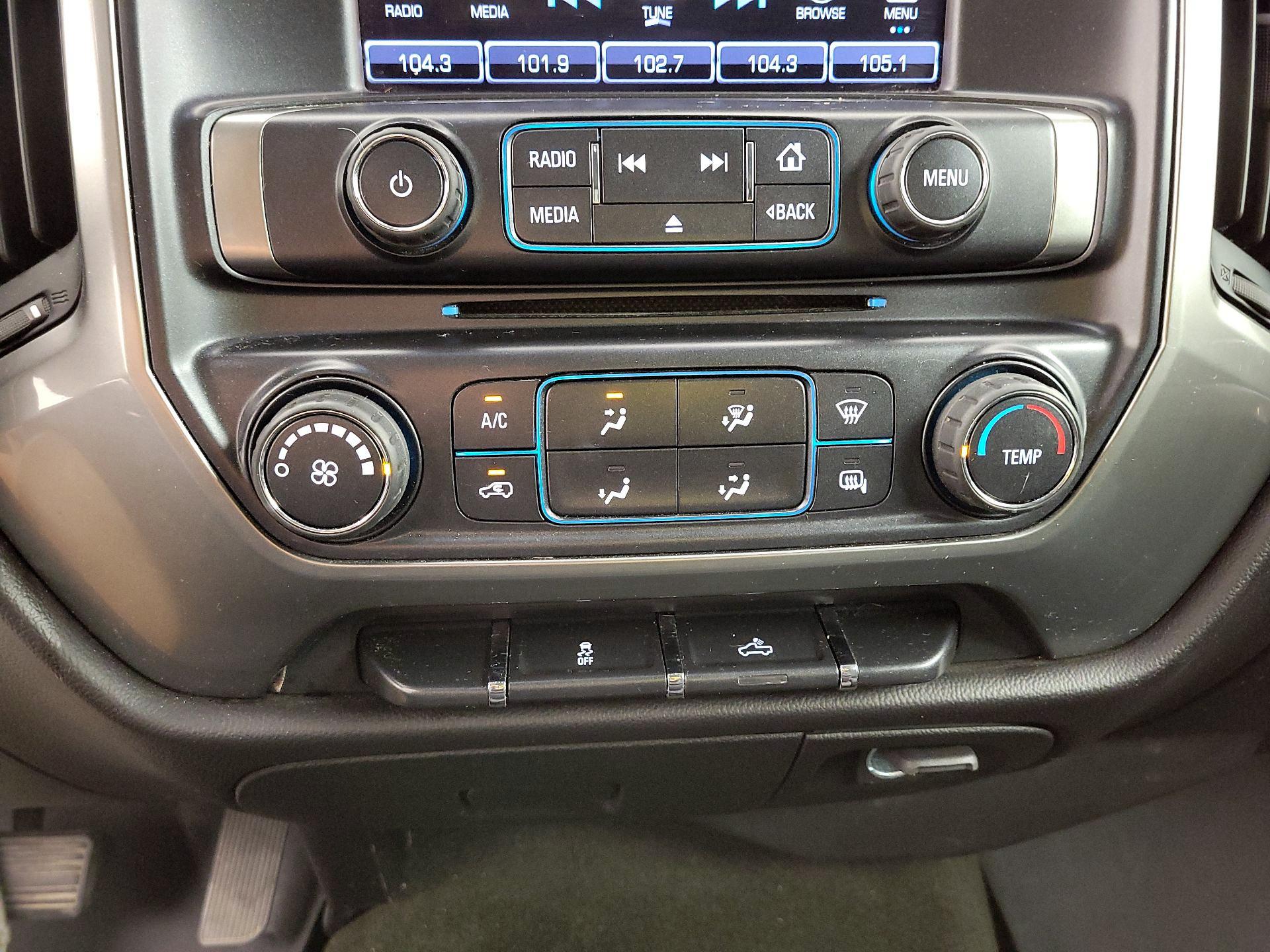 Thumbnail: 2016 Chevrolet Silverado 1500 - 15