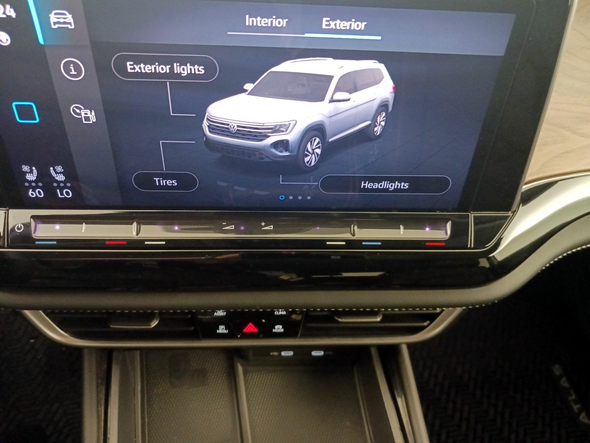 Thumbnail: 2024 Volkswagen Atlas - 16
