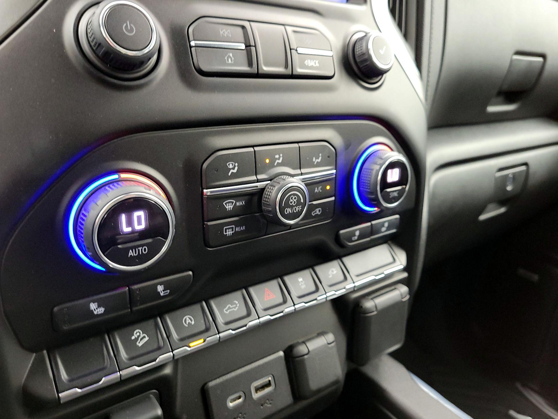 Thumbnail: 2021 Chevrolet Silverado 1500 - 16