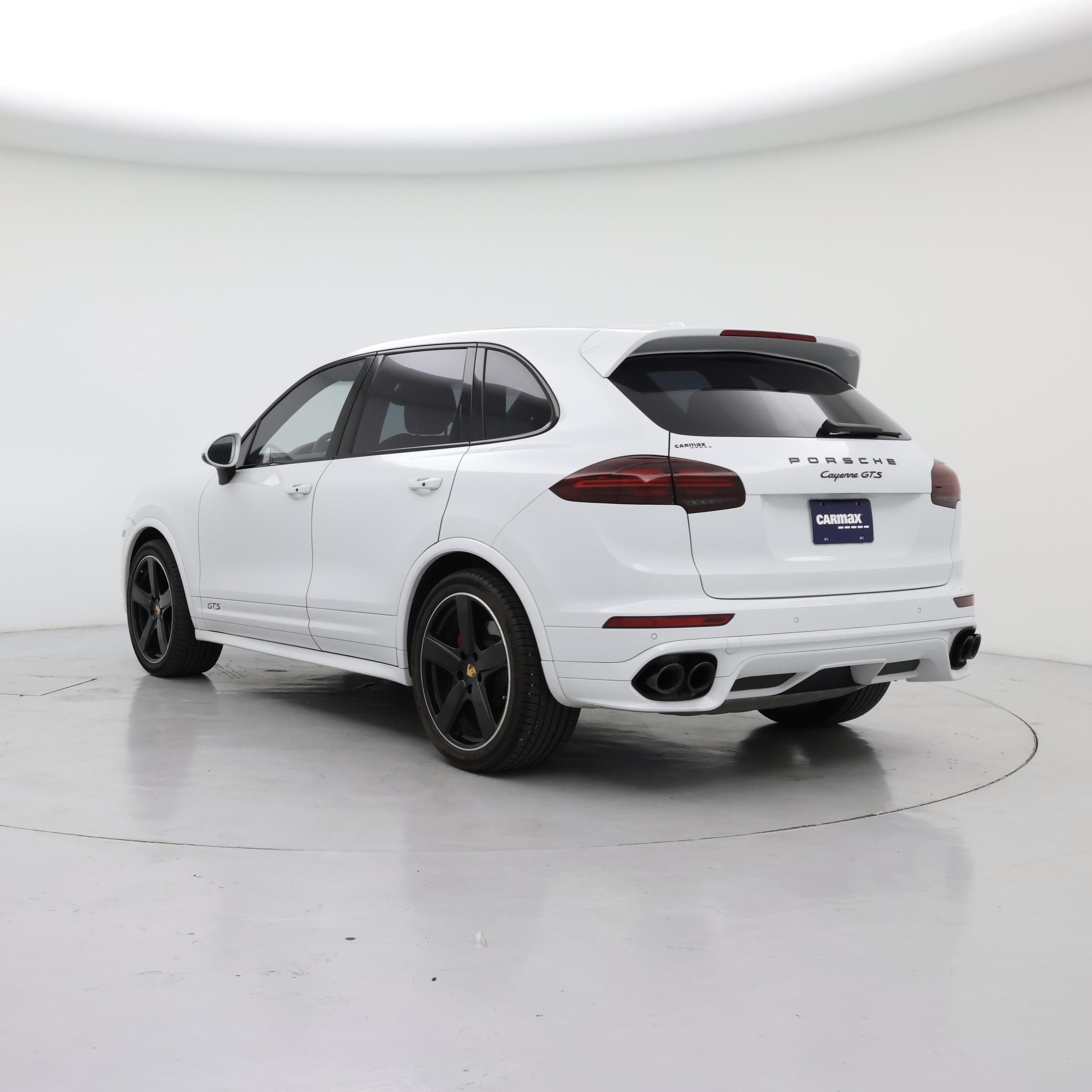 Thumbnail: 2016 Porsche Cayenne - 2
