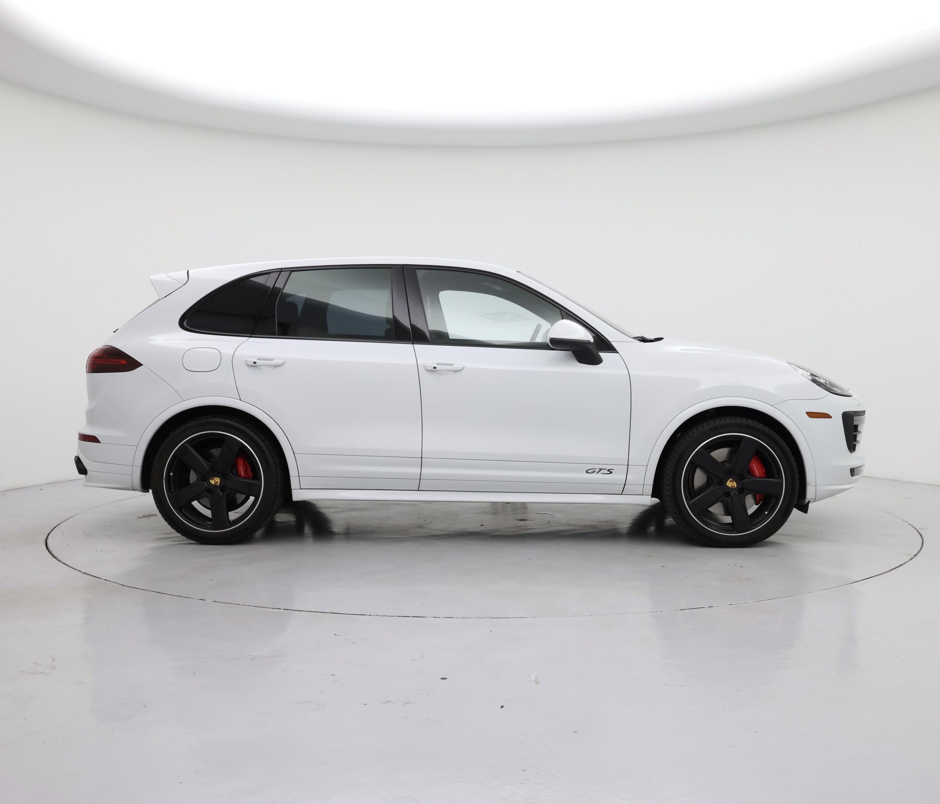 Thumbnail: 2016 Porsche Cayenne - 7