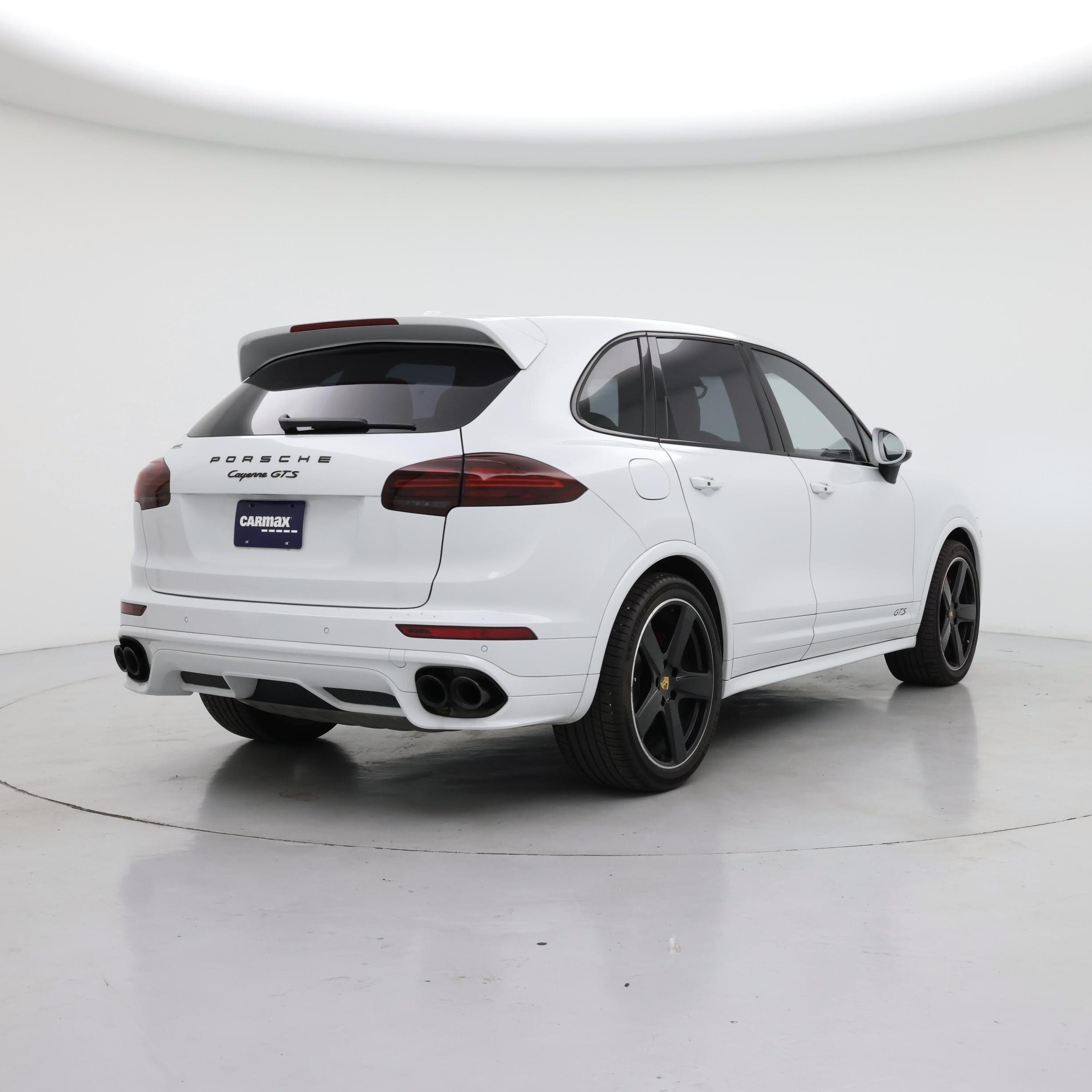 Thumbnail: 2016 Porsche Cayenne - 8