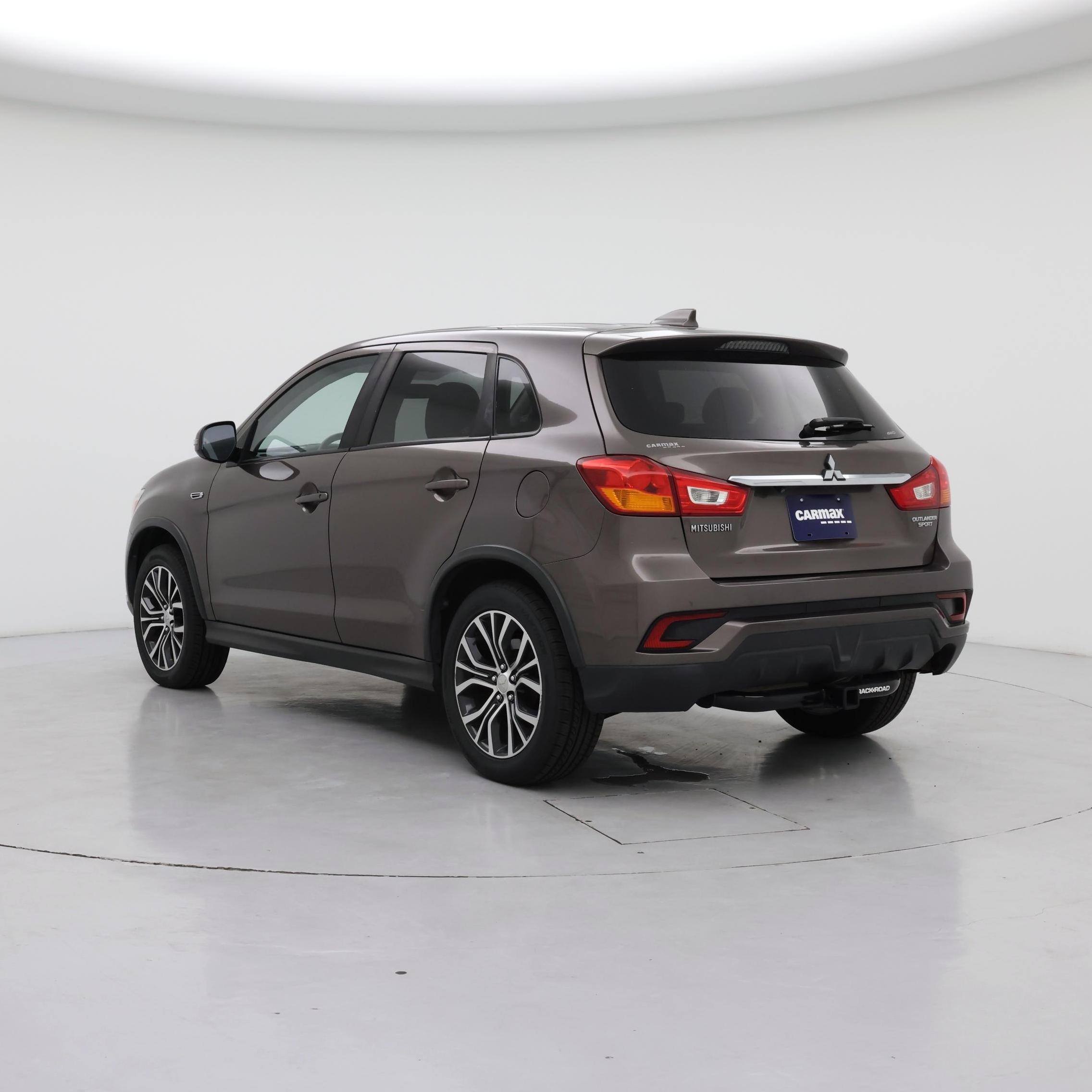 Thumbnail: 2018 Mitsubishi Outlander Sport - 2