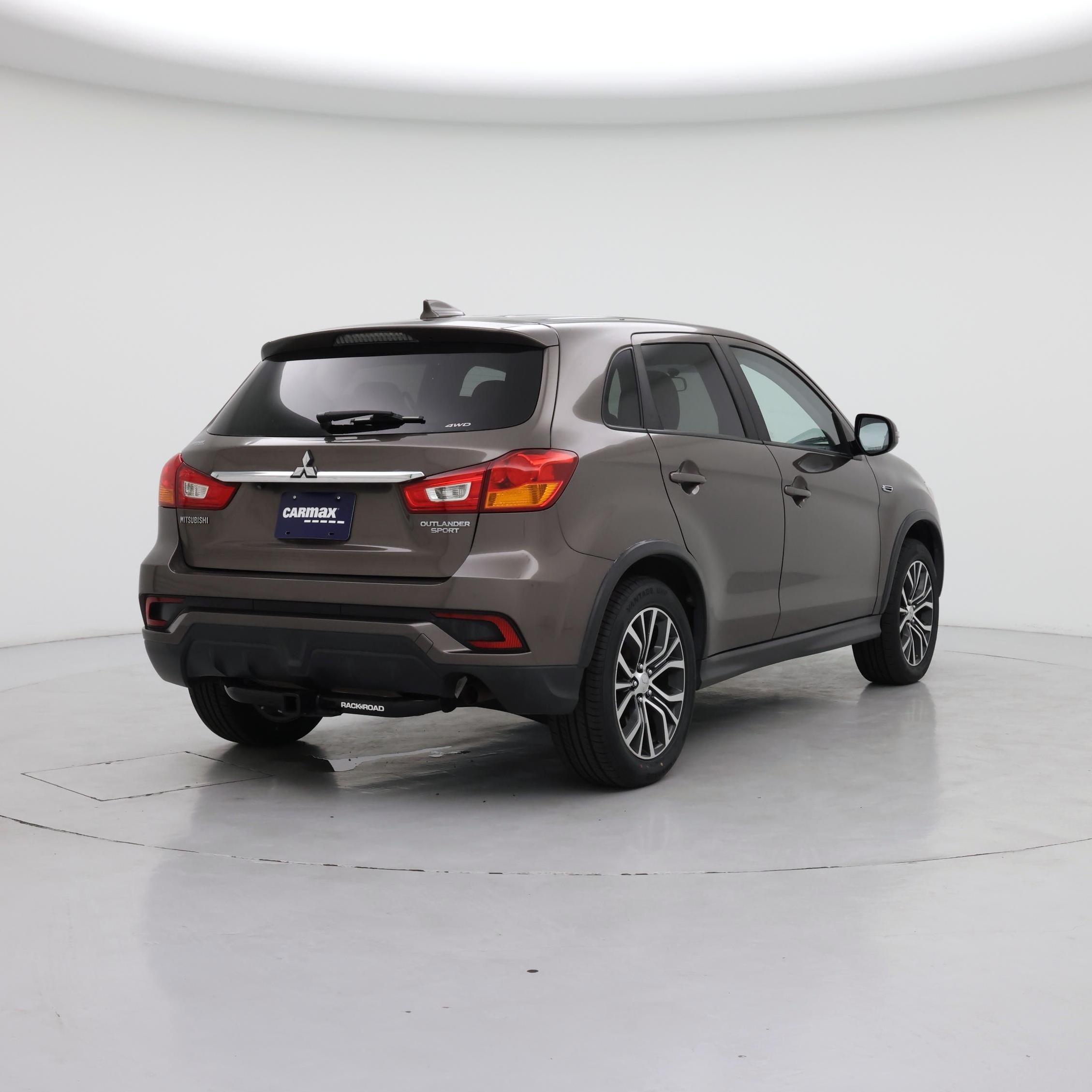 Thumbnail: 2018 Mitsubishi Outlander Sport - 8