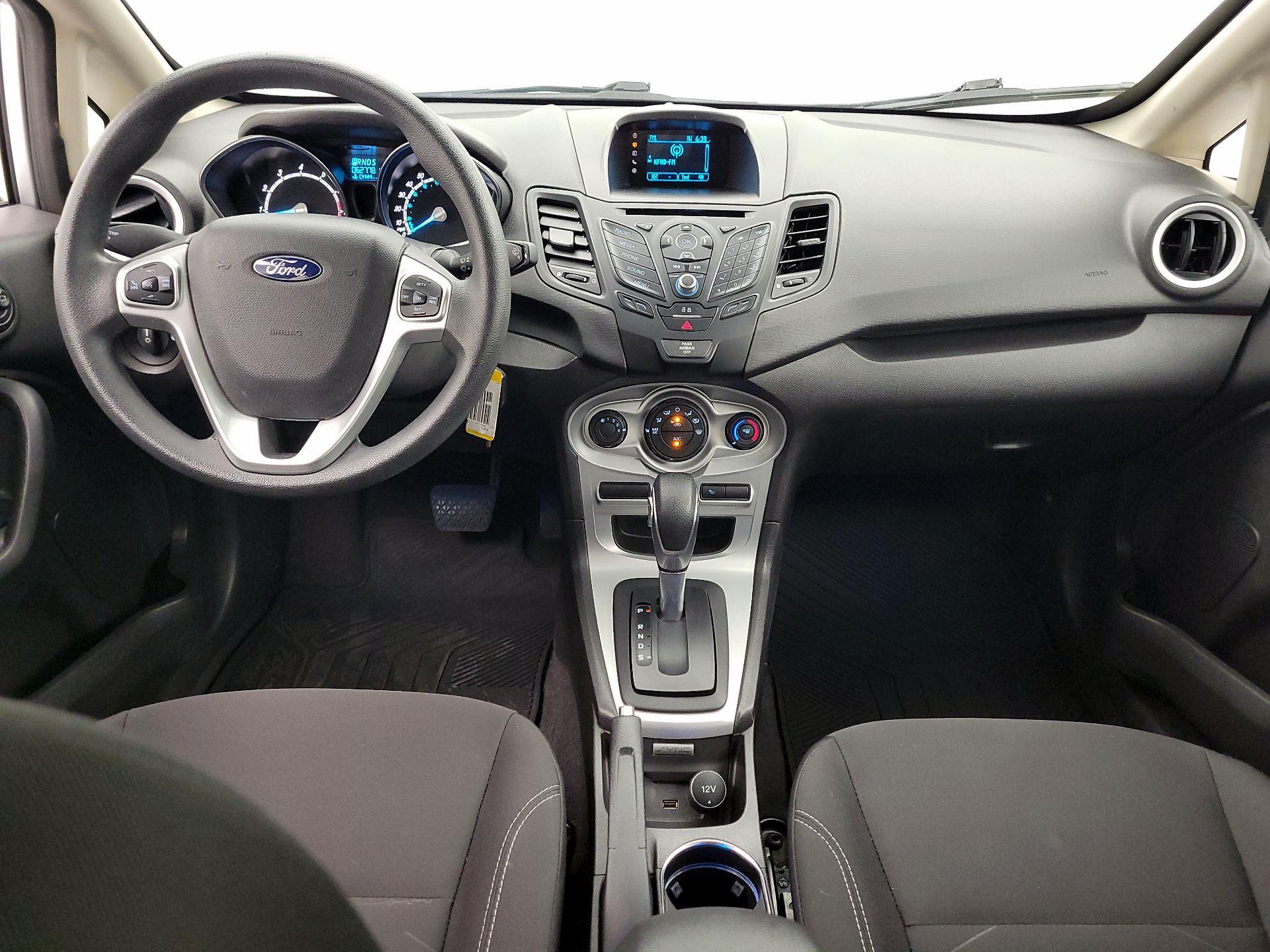Thumbnail: 2017 Ford Fiesta - 9