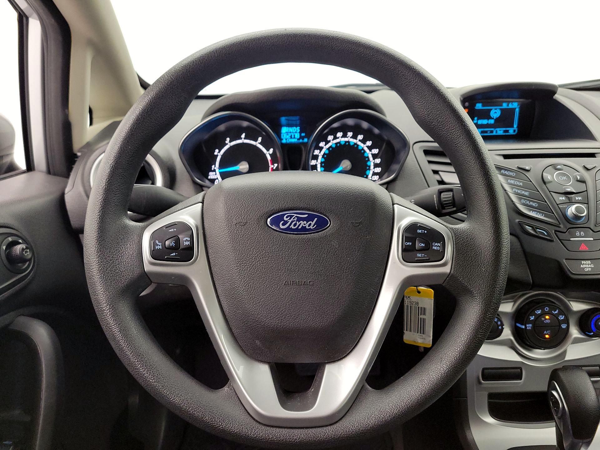 Thumbnail: 2017 Ford Fiesta - 10