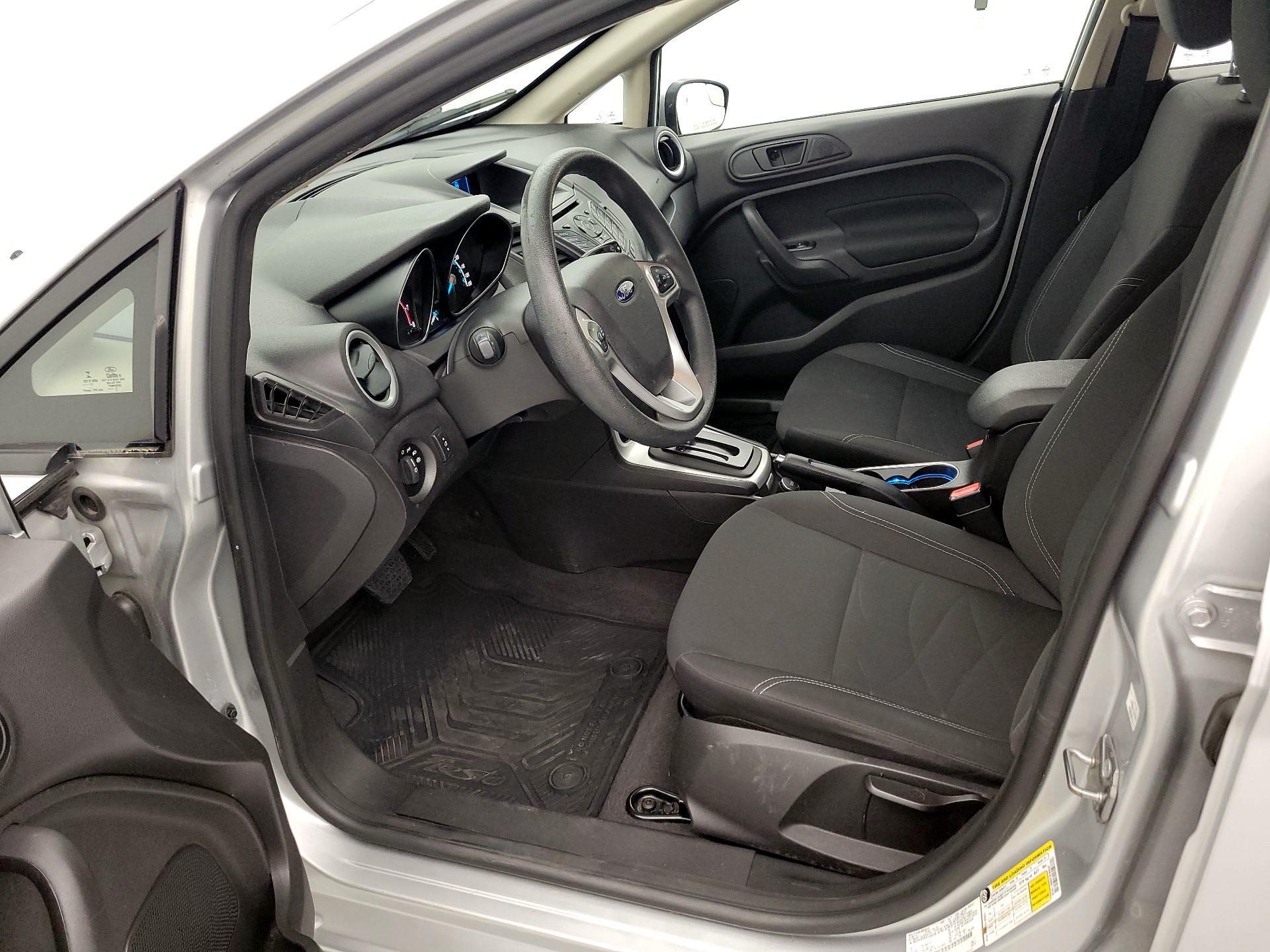 Thumbnail: 2017 Ford Fiesta - 11