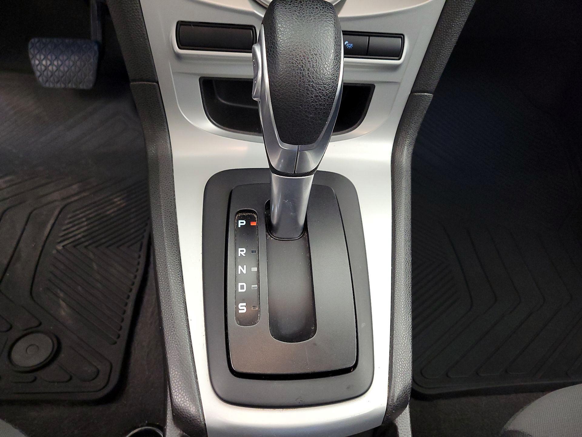 Thumbnail: 2017 Ford Fiesta - 16