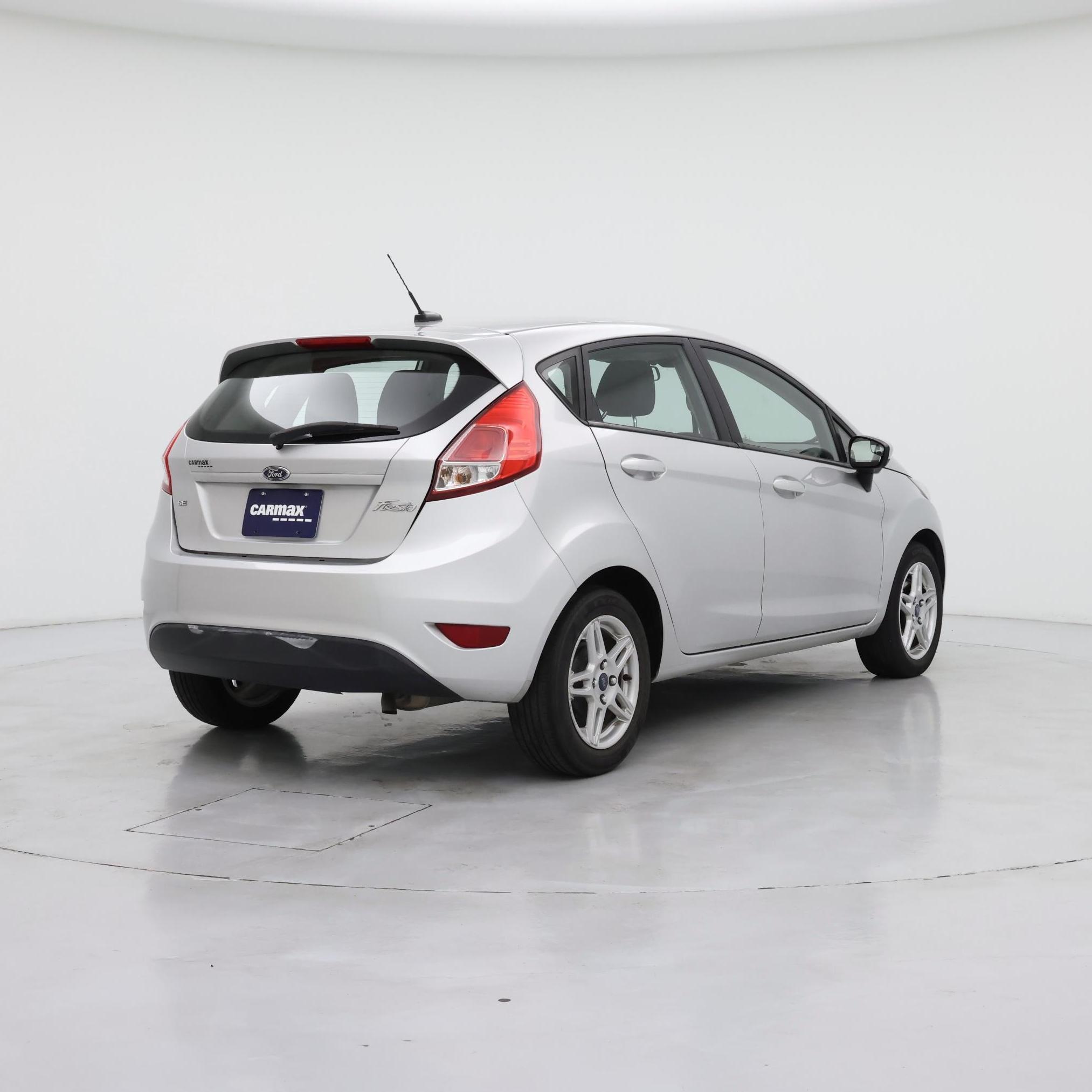Thumbnail: 2017 Ford Fiesta - 8