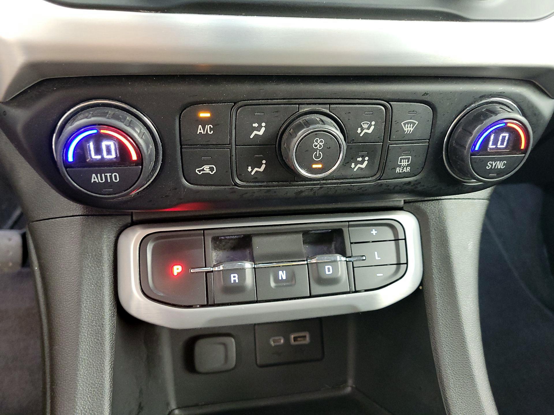 Thumbnail: 2021 GMC Acadia - 15