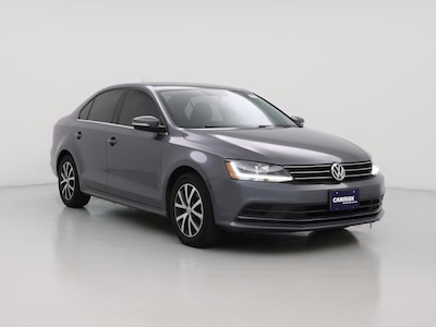 Gray 2017 Volkswagen Jetta SE