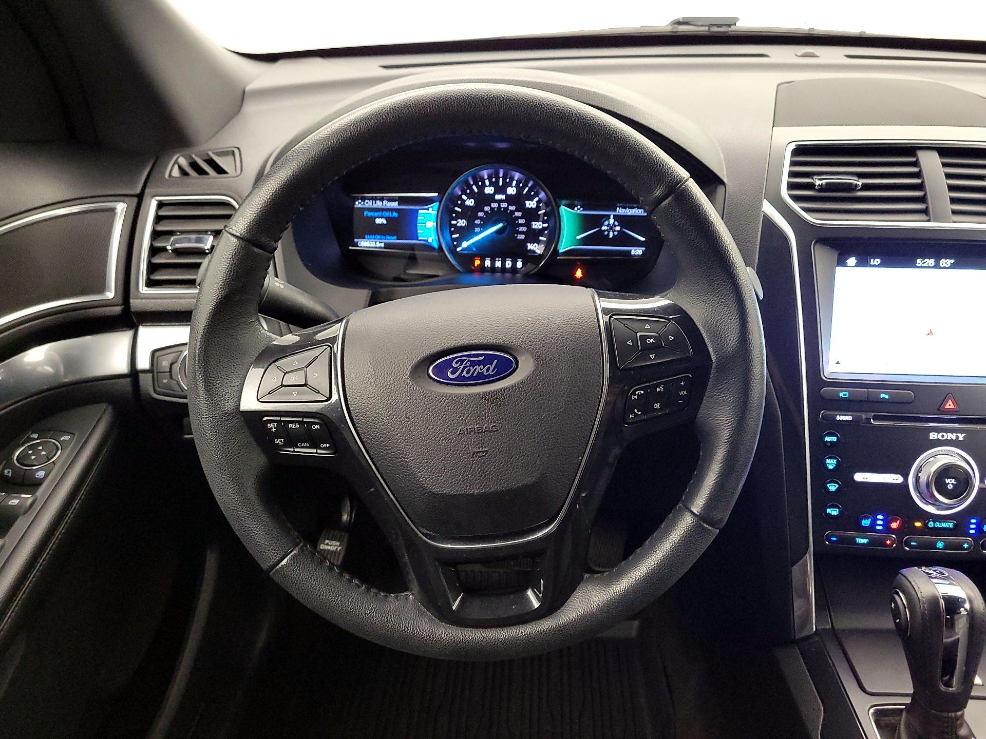Thumbnail: 2018 Ford Explorer - 10