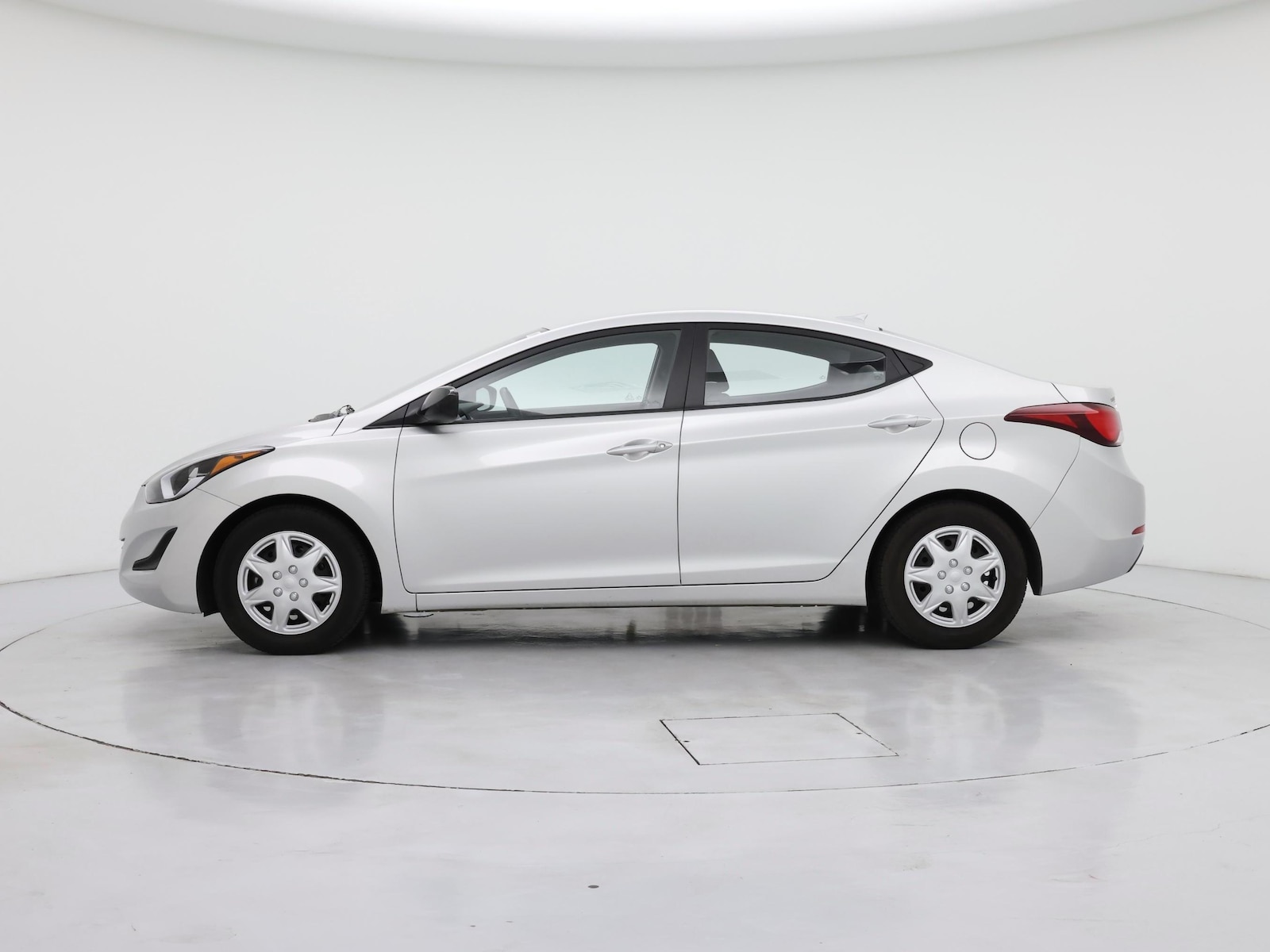 Image of 2016 Hyundai Elantra SE