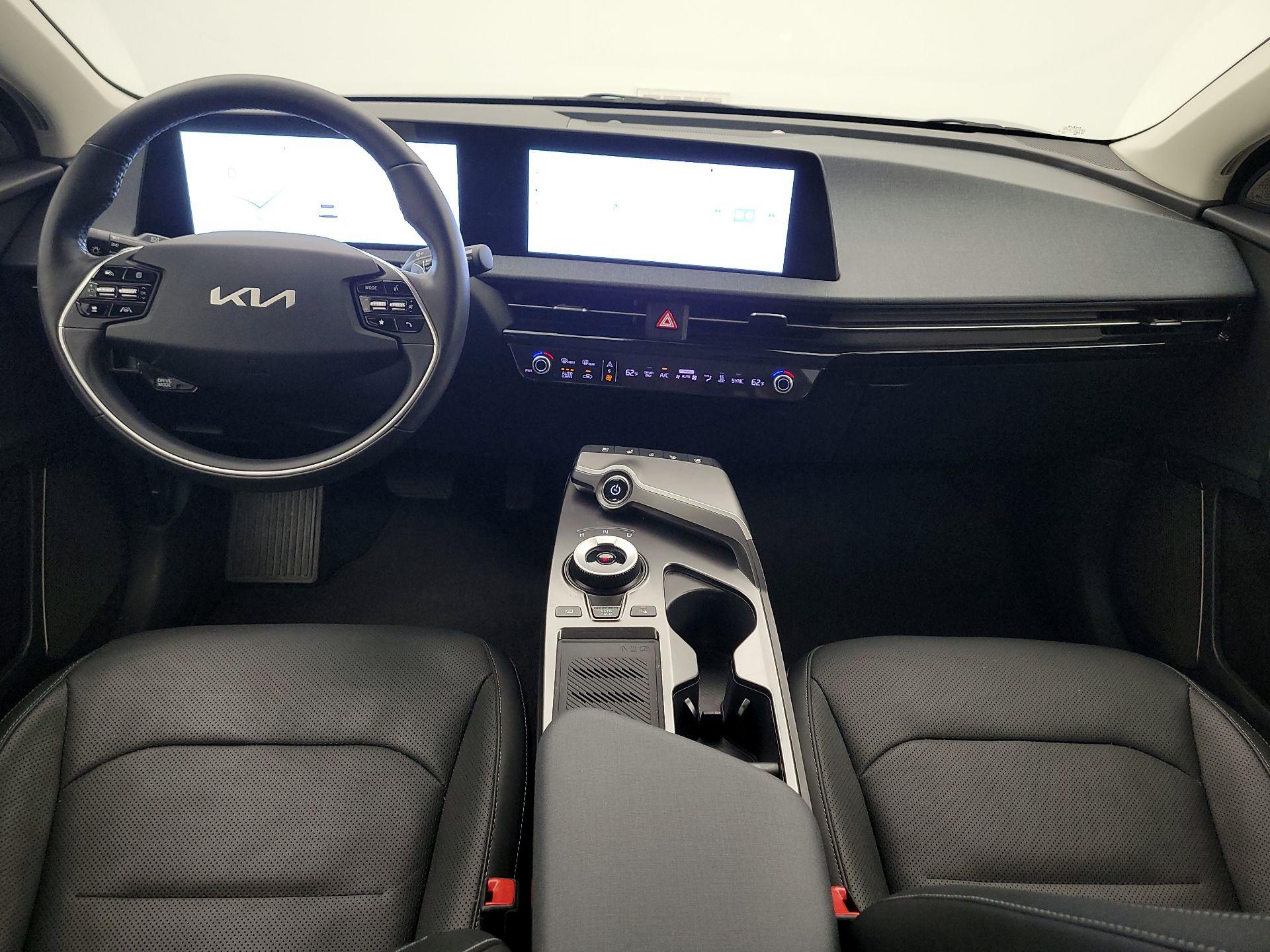 Thumbnail: 2023 Kia EV6 - 9