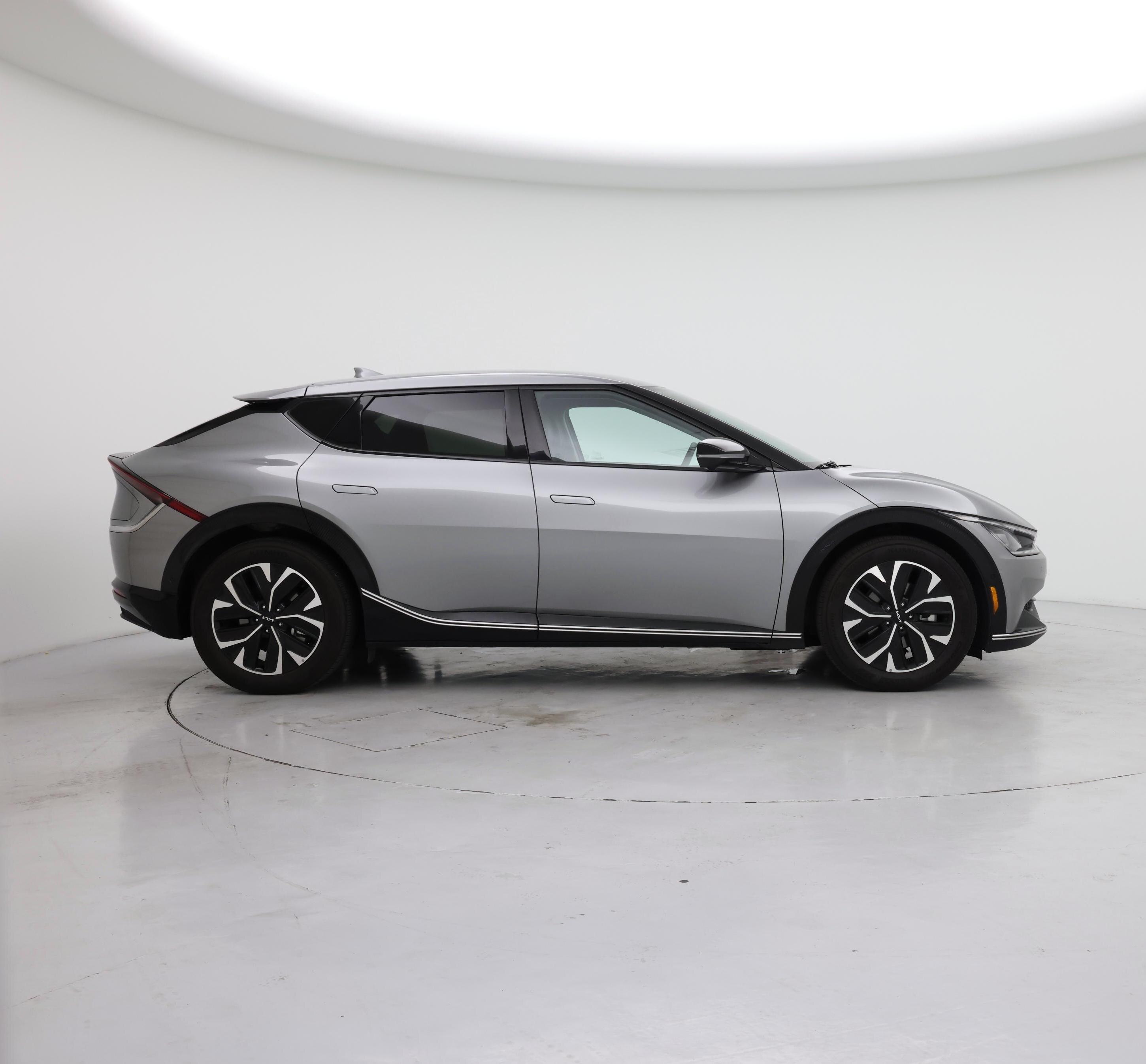 Thumbnail: 2023 Kia EV6 - 7