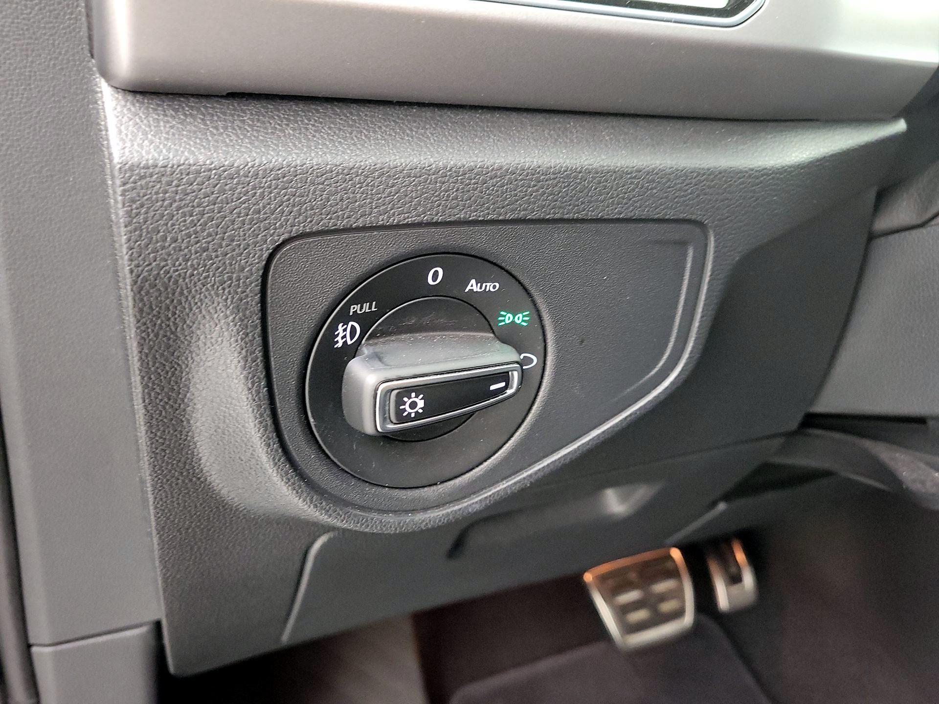 Thumbnail: 2019 Volkswagen Atlas - 13