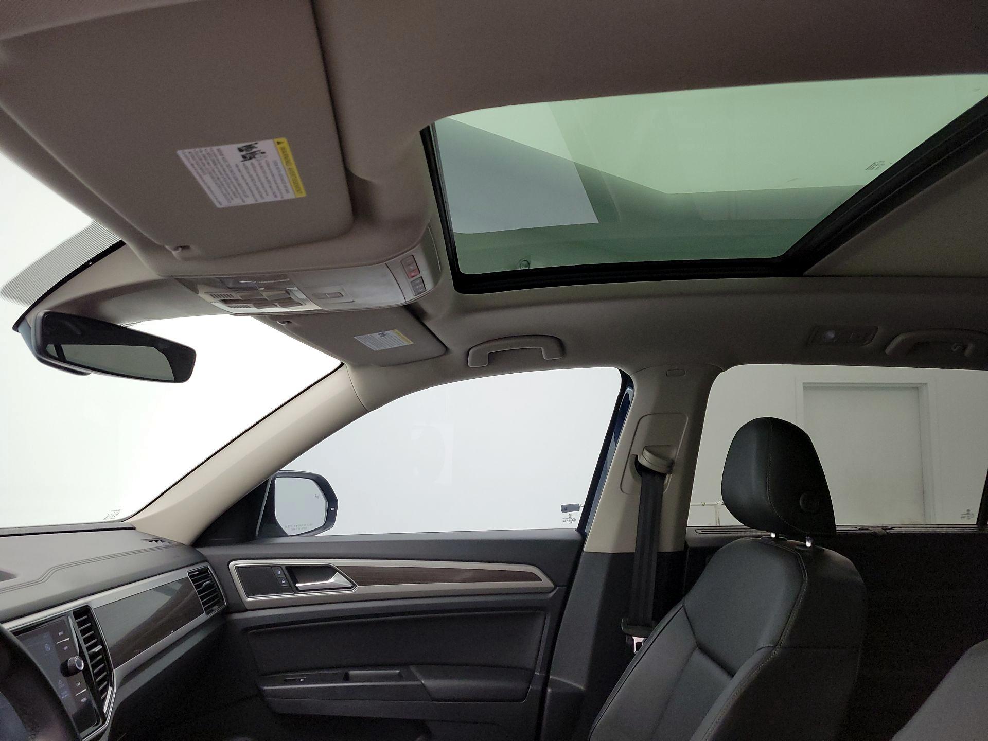 Thumbnail: 2019 Volkswagen Atlas - 19