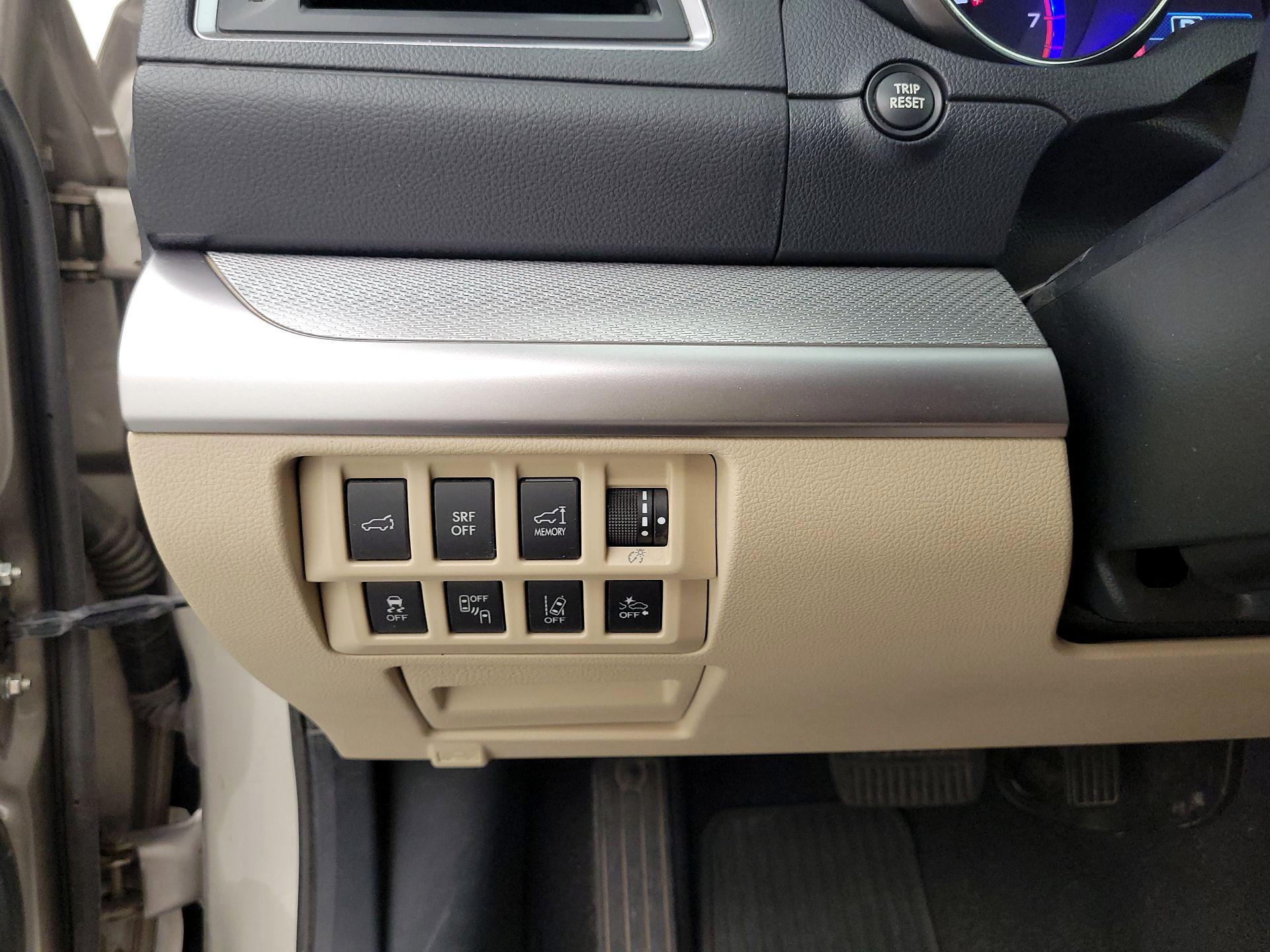 Thumbnail: 2015 Subaru Outback - 13