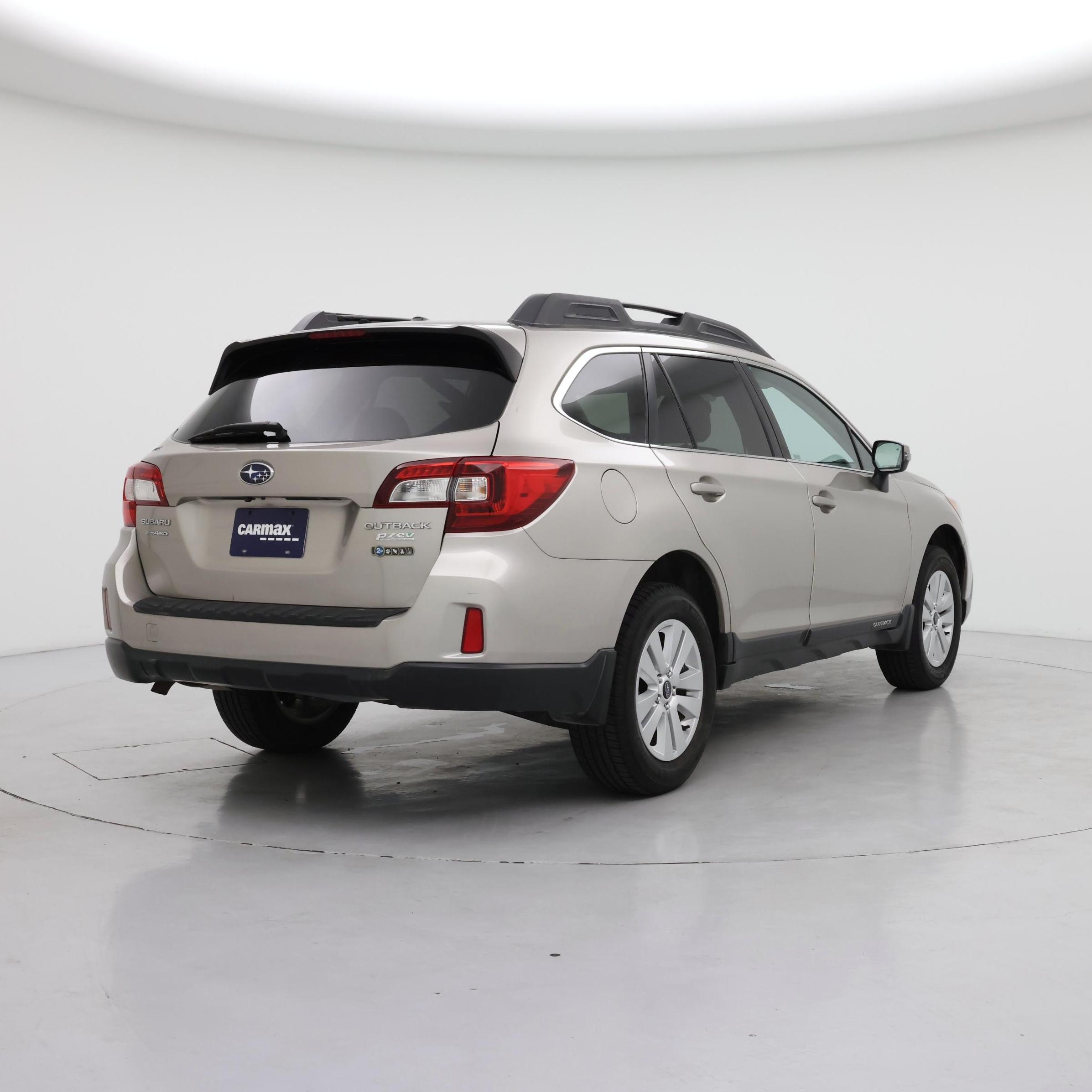 Thumbnail: 2015 Subaru Outback - 8