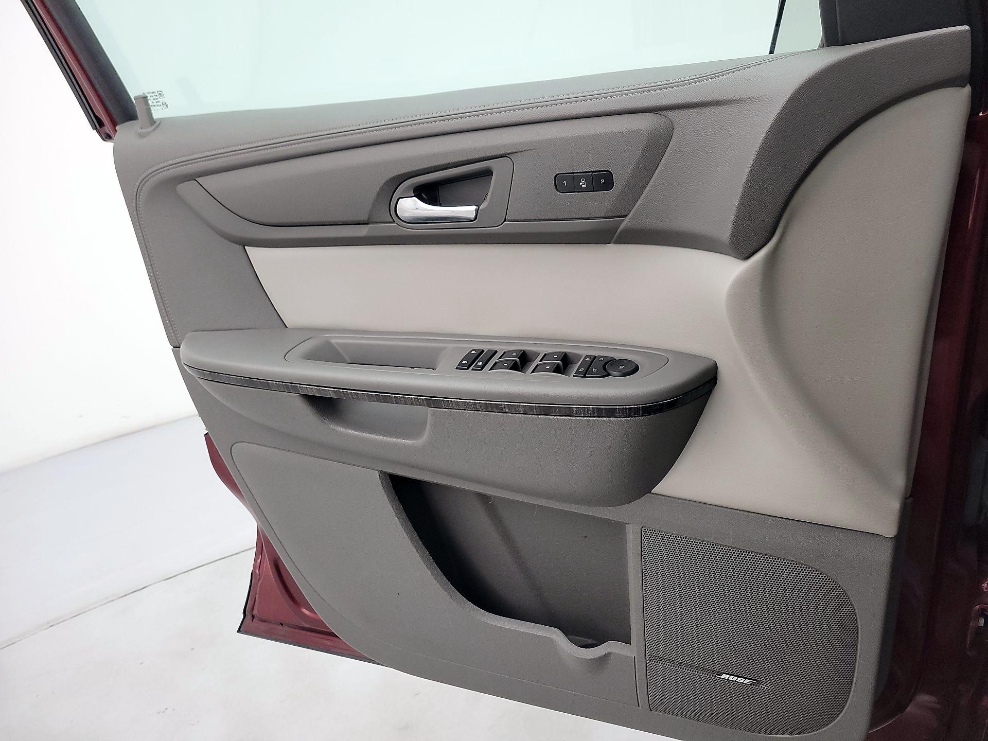 Thumbnail: 2016 GMC Acadia - 12