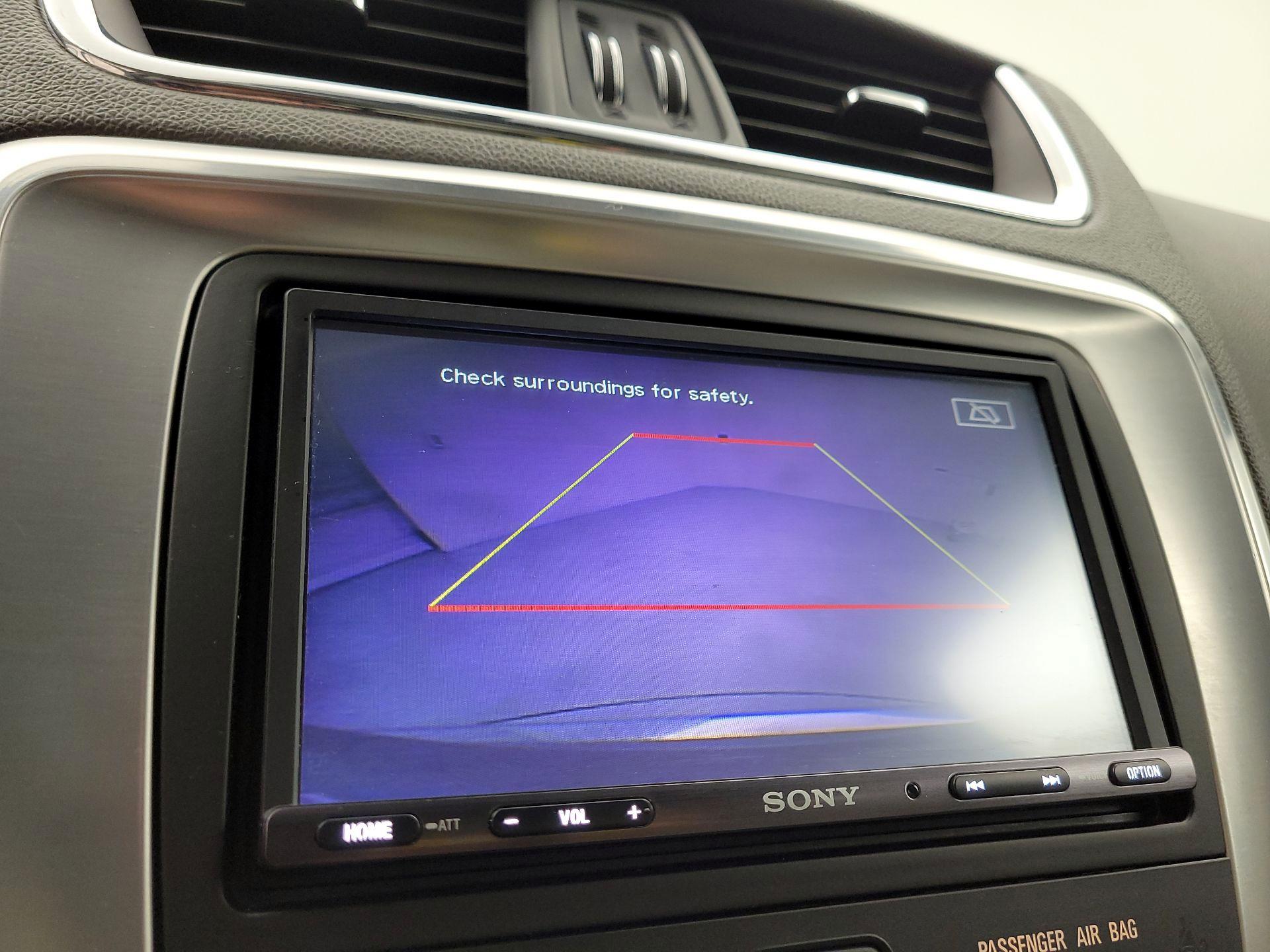 Thumbnail: 2016 GMC Acadia - 14