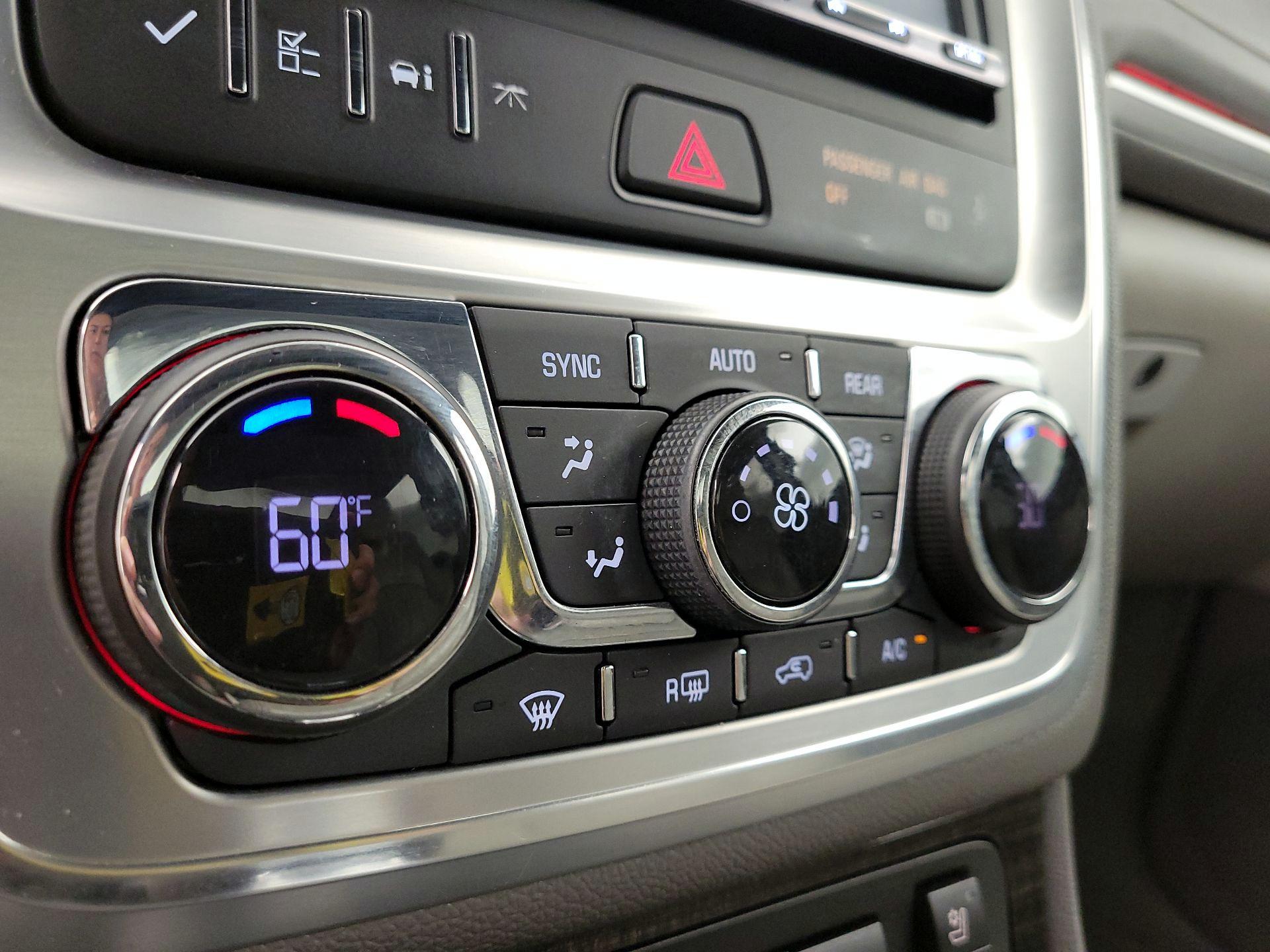 Thumbnail: 2016 GMC Acadia - 16