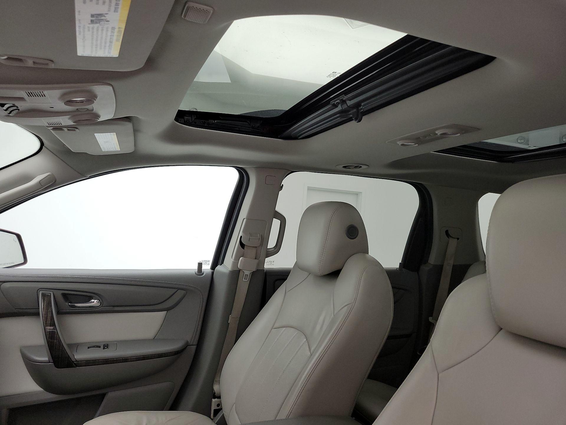 Thumbnail: 2016 GMC Acadia - 19