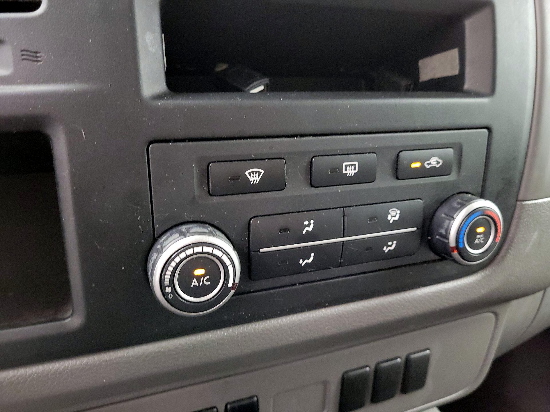 Thumbnail: 2017 Nissan NV - 15