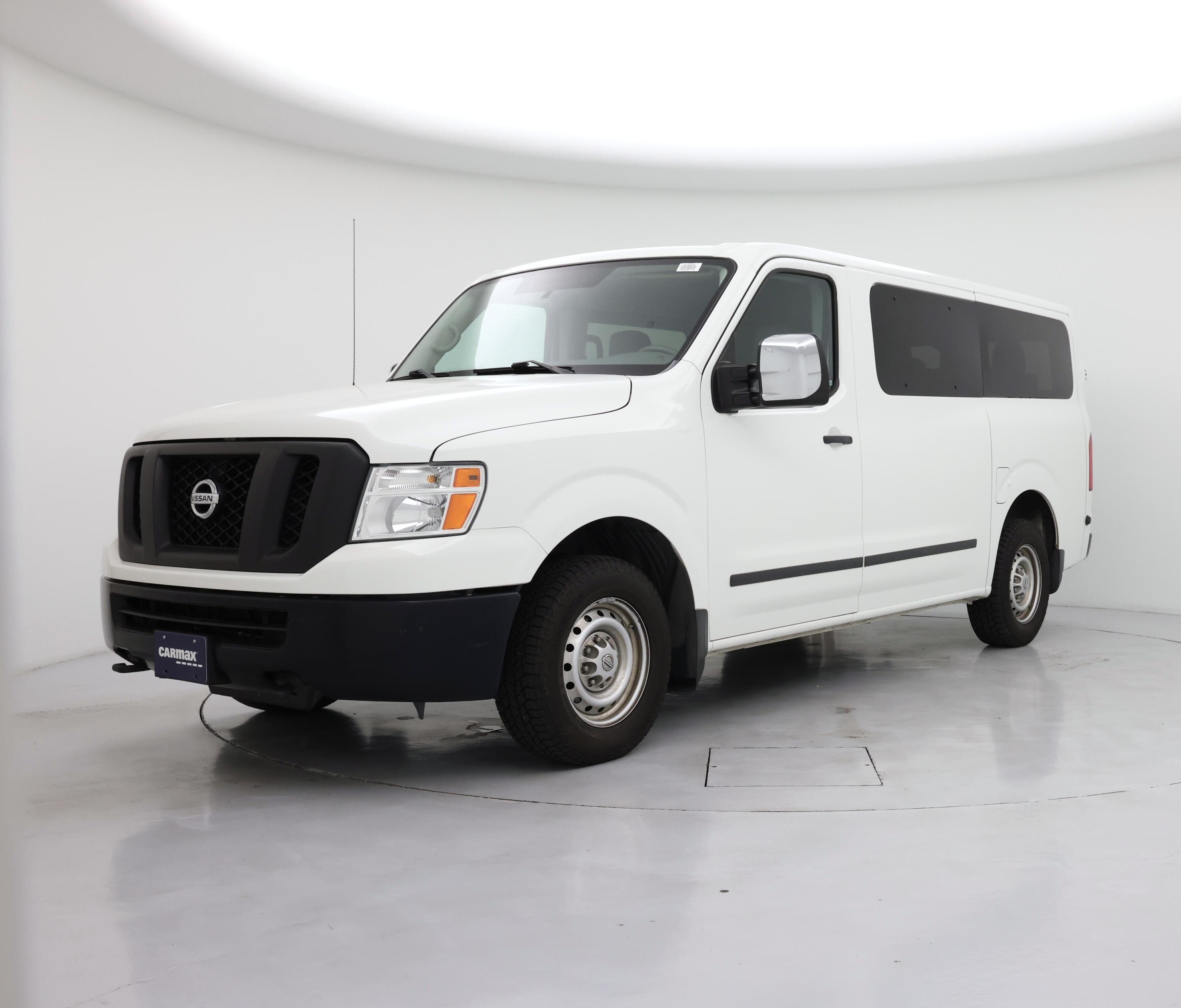 Thumbnail: 2017 Nissan NV - 4