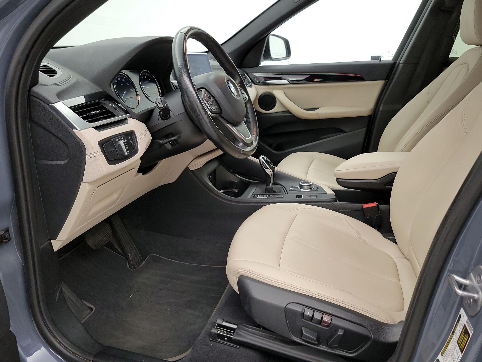Thumbnail: 2020 BMW X1 - 11