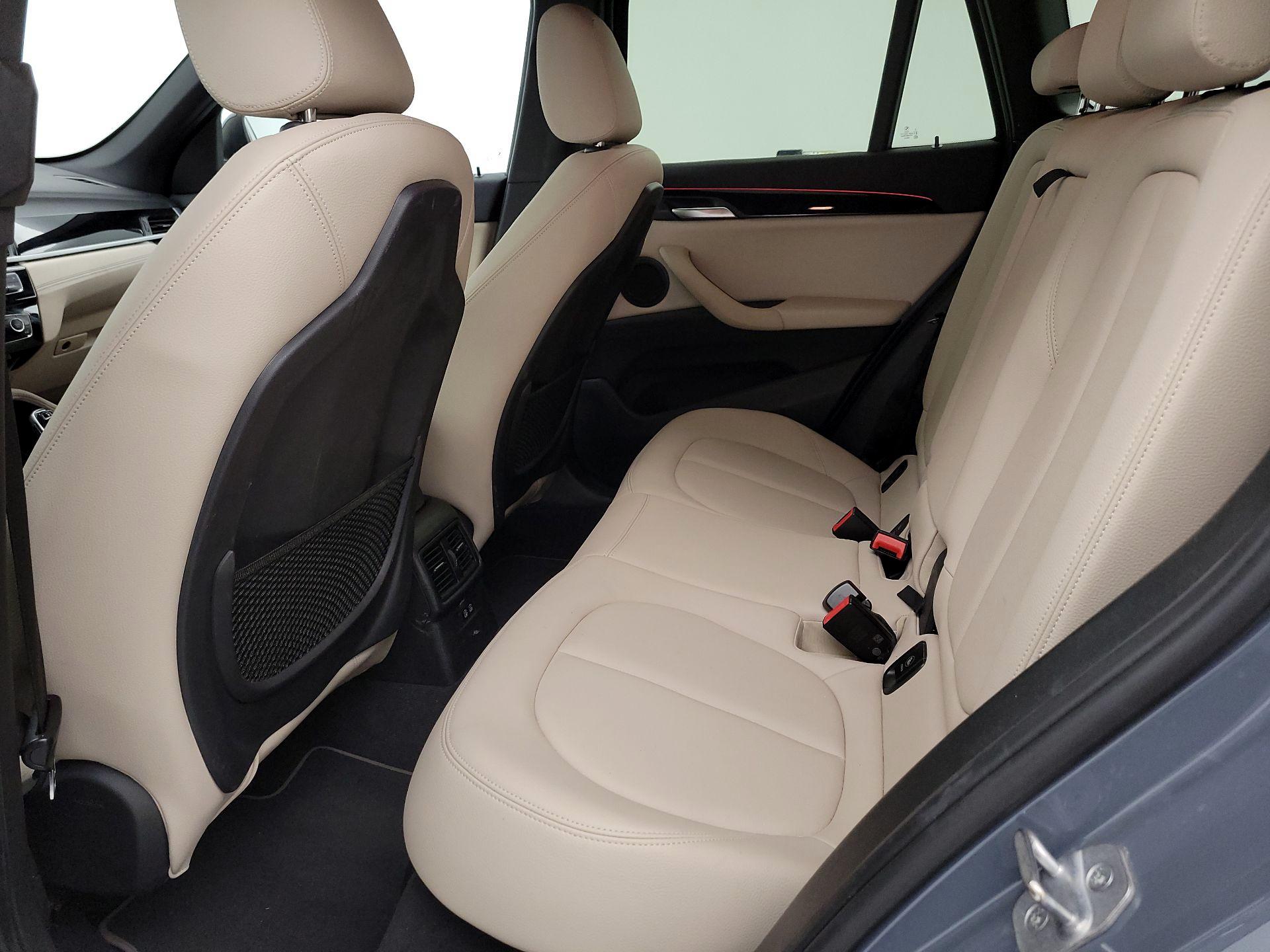 Thumbnail: 2020 BMW X1 - 20