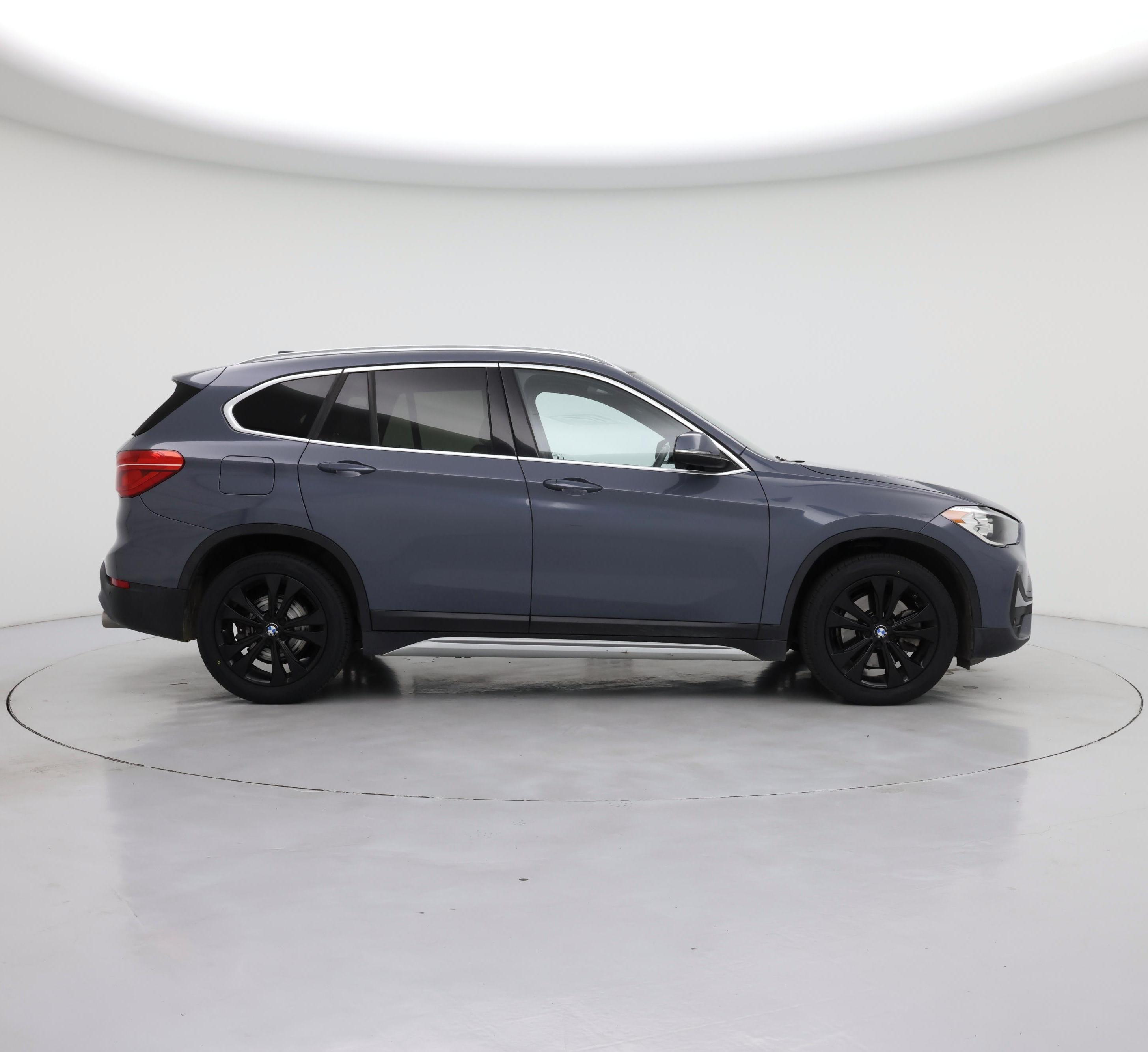 Thumbnail: 2020 BMW X1 - 7