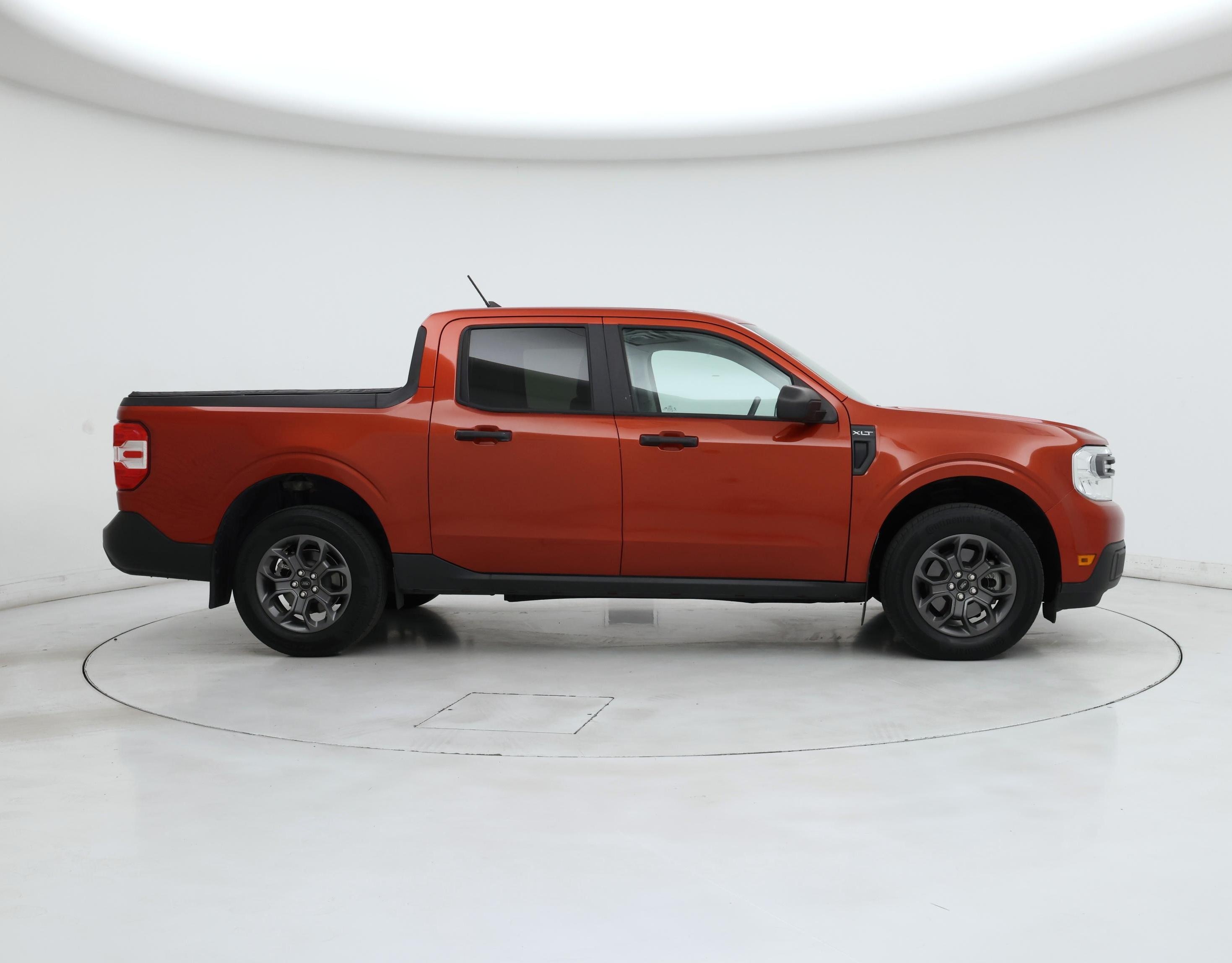 Thumbnail: 2022 Ford Maverick - 7