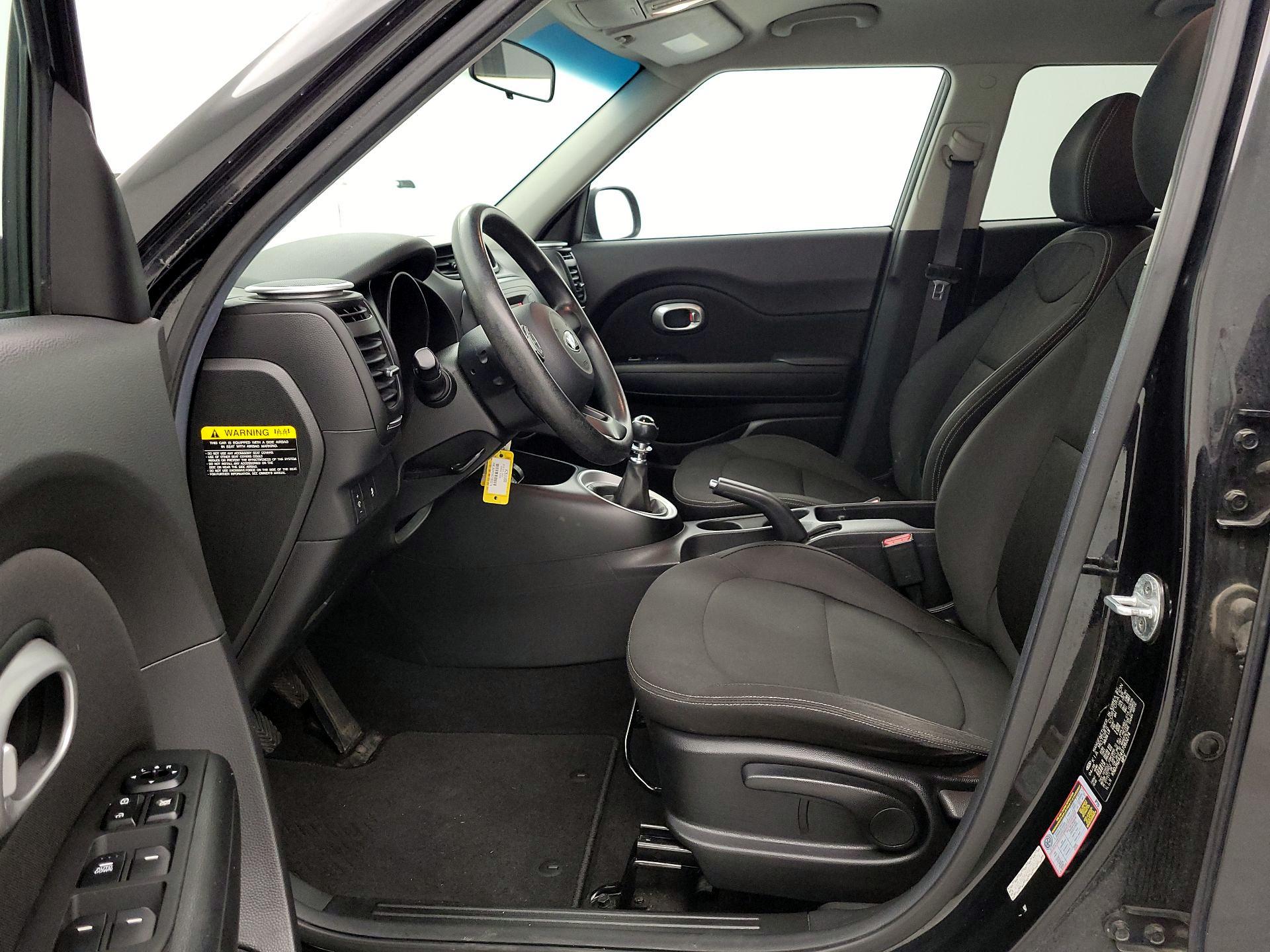 Thumbnail: 2016 Kia Soul - 11