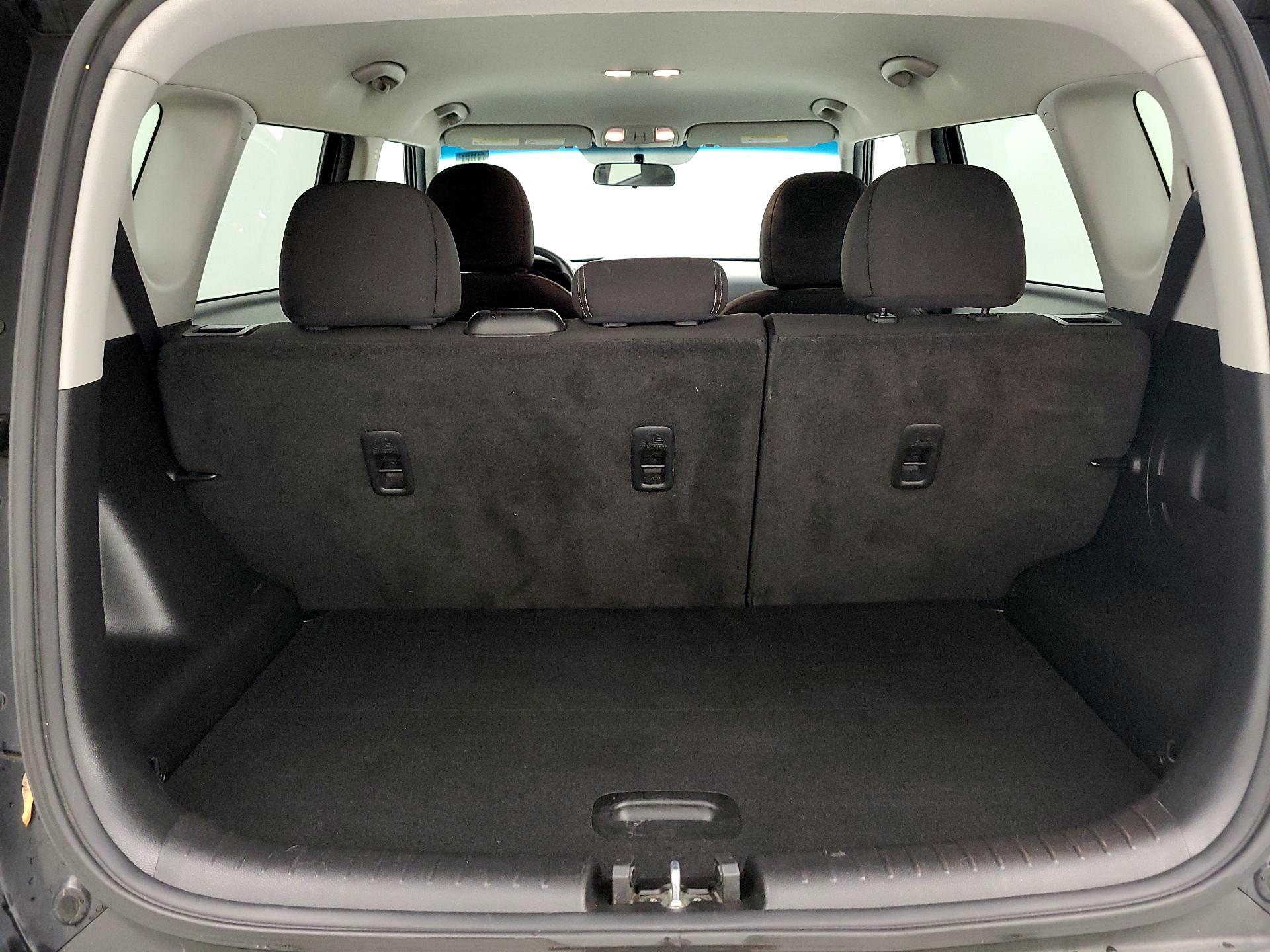 Thumbnail: 2016 Kia Soul - 19
