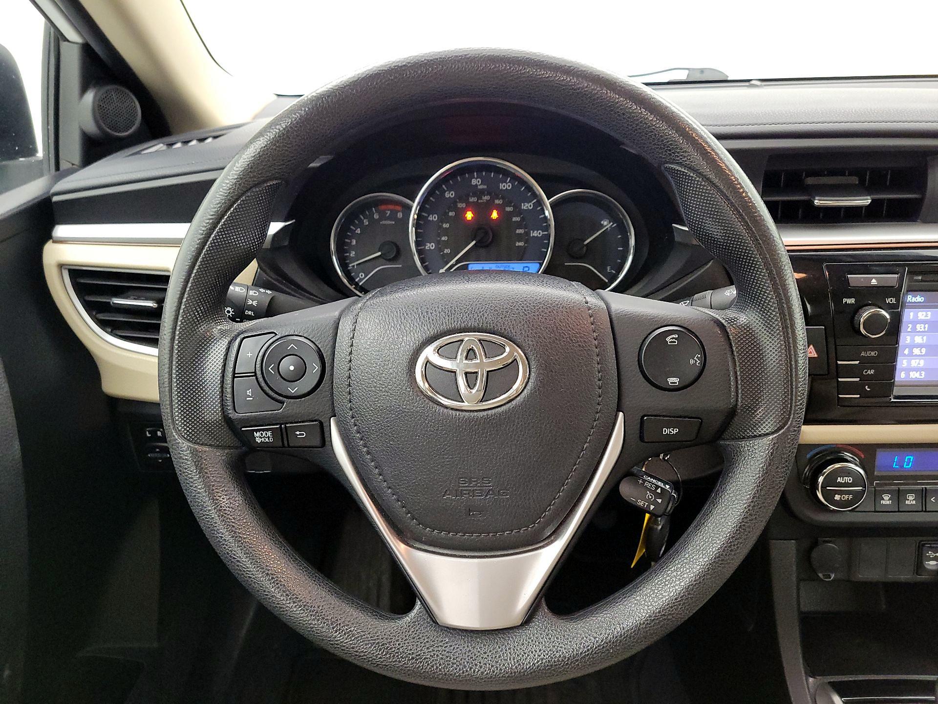Thumbnail: 2014 Toyota Corolla - 10