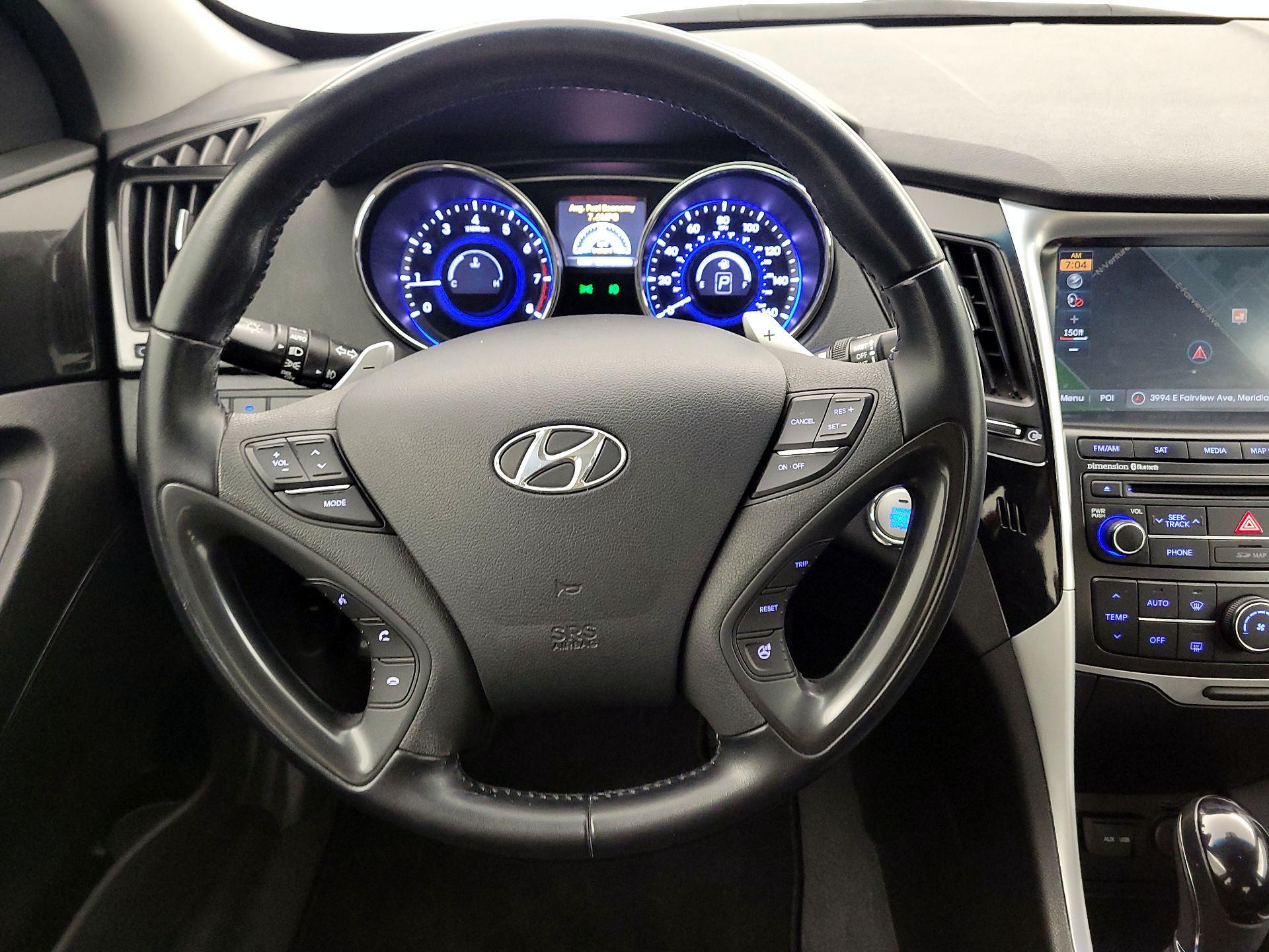 Thumbnail: 2014 Hyundai Sonata - 10