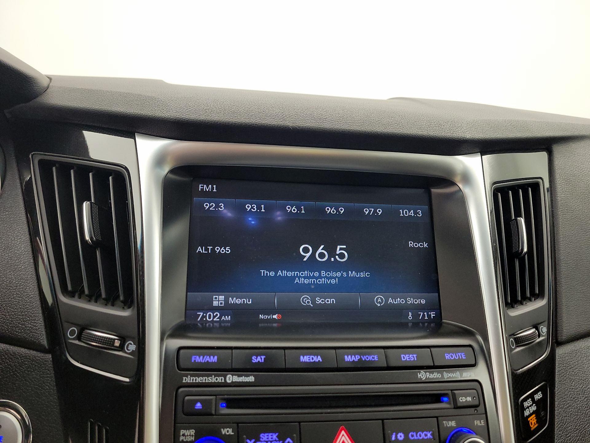Thumbnail: 2014 Hyundai Sonata - 16