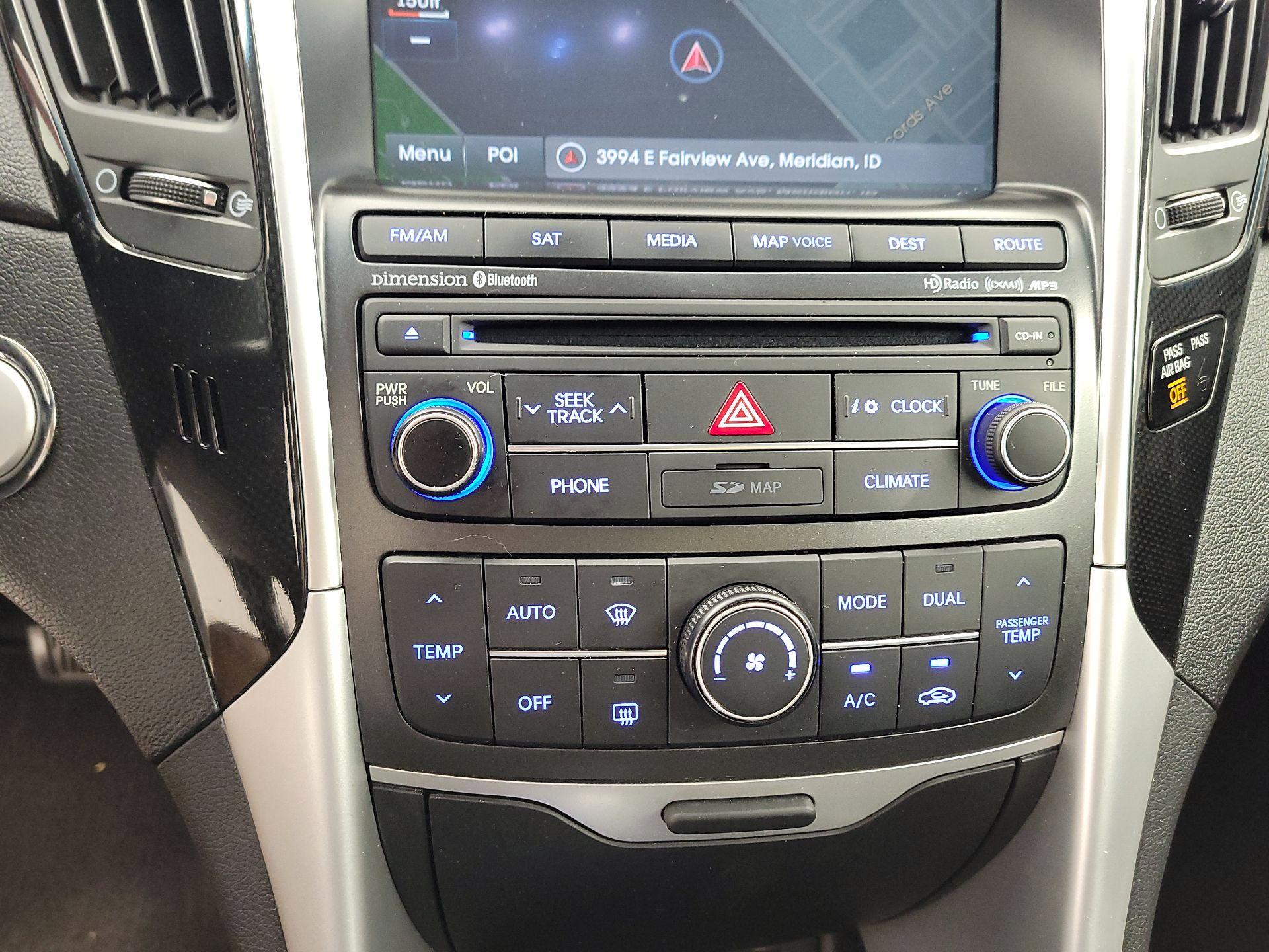Thumbnail: 2014 Hyundai Sonata - 17